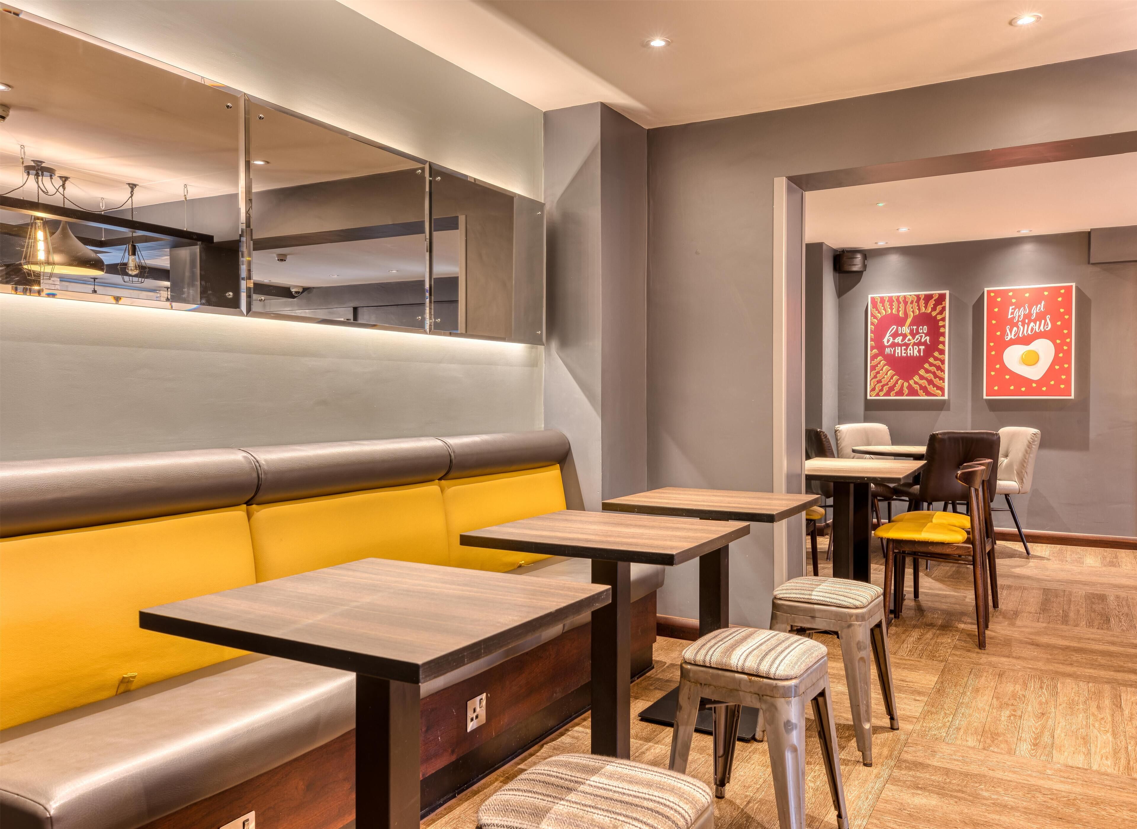 Premier Inn Gatwick Airport South London Road