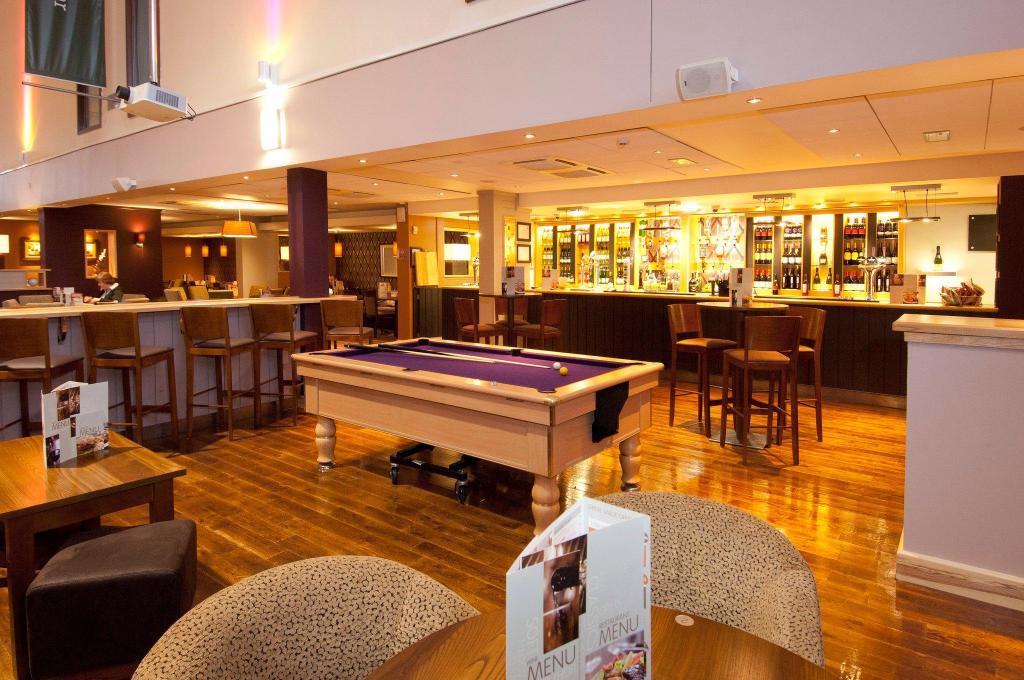 Premier Inn London Heathrow Airport Bath Road