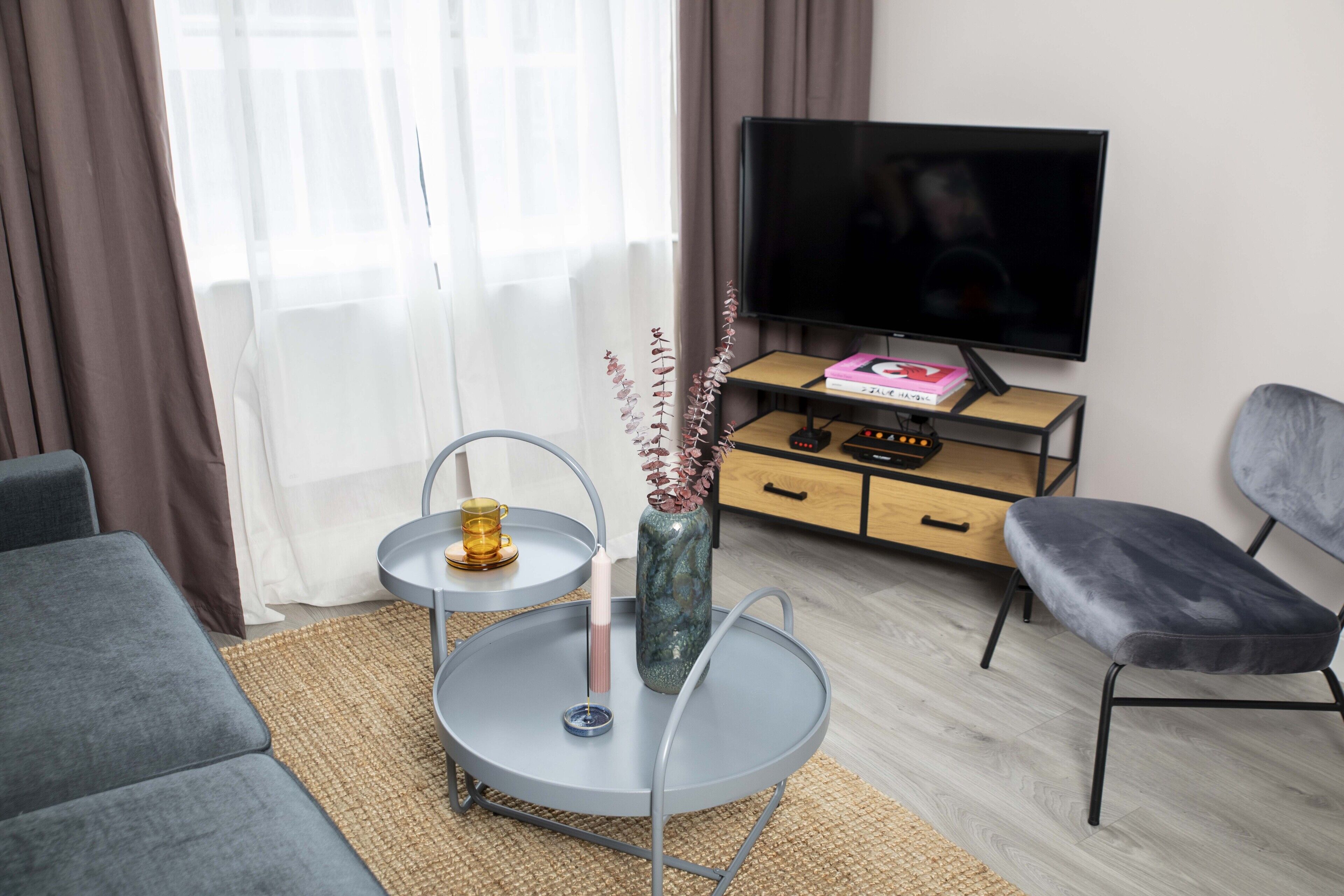 Aldgate Commercial House Apartments Aldgate Commercial House Apartments