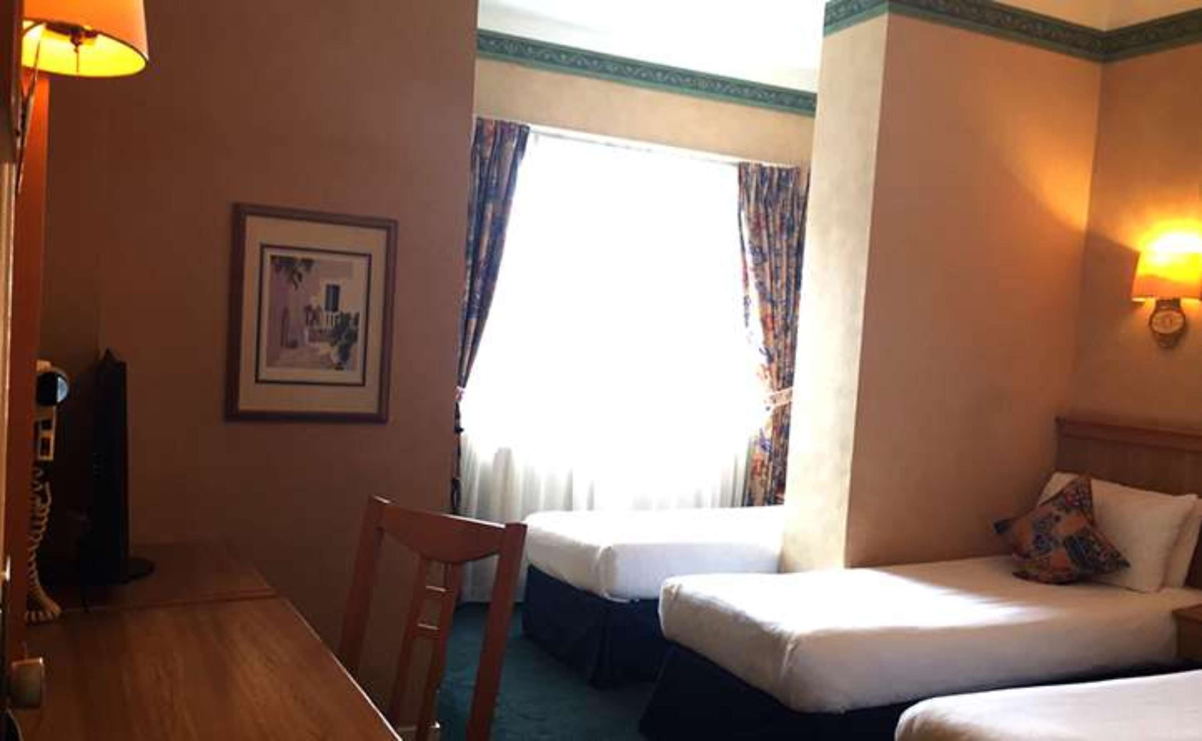 Berjaya Eden Park London Hotel Berjaya Eden Park London Hotel