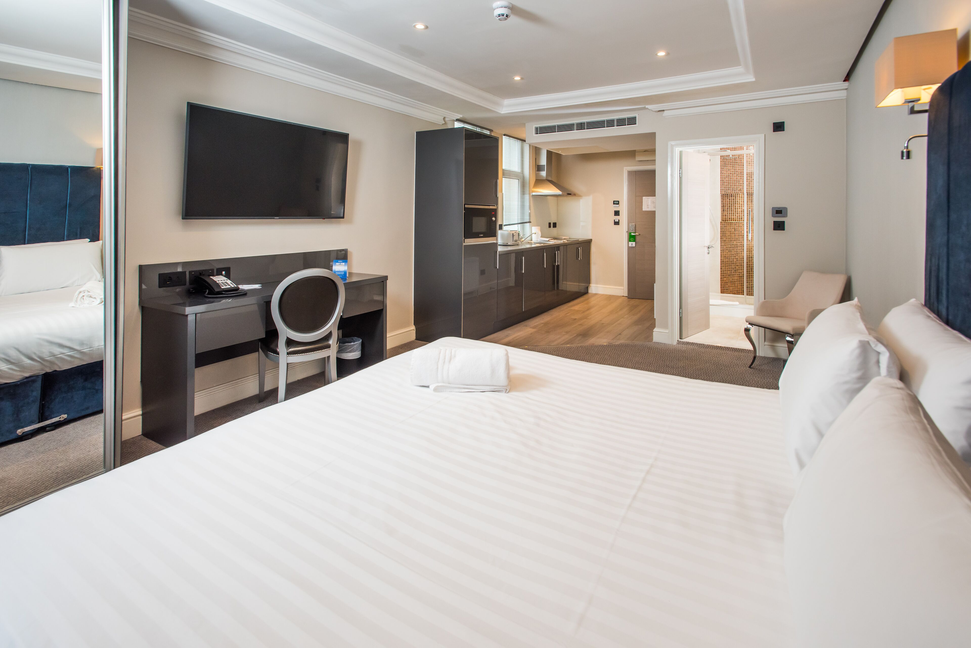 Best Western Chiswick Palace & Suites Best Western Chiswick Palace & Suites
