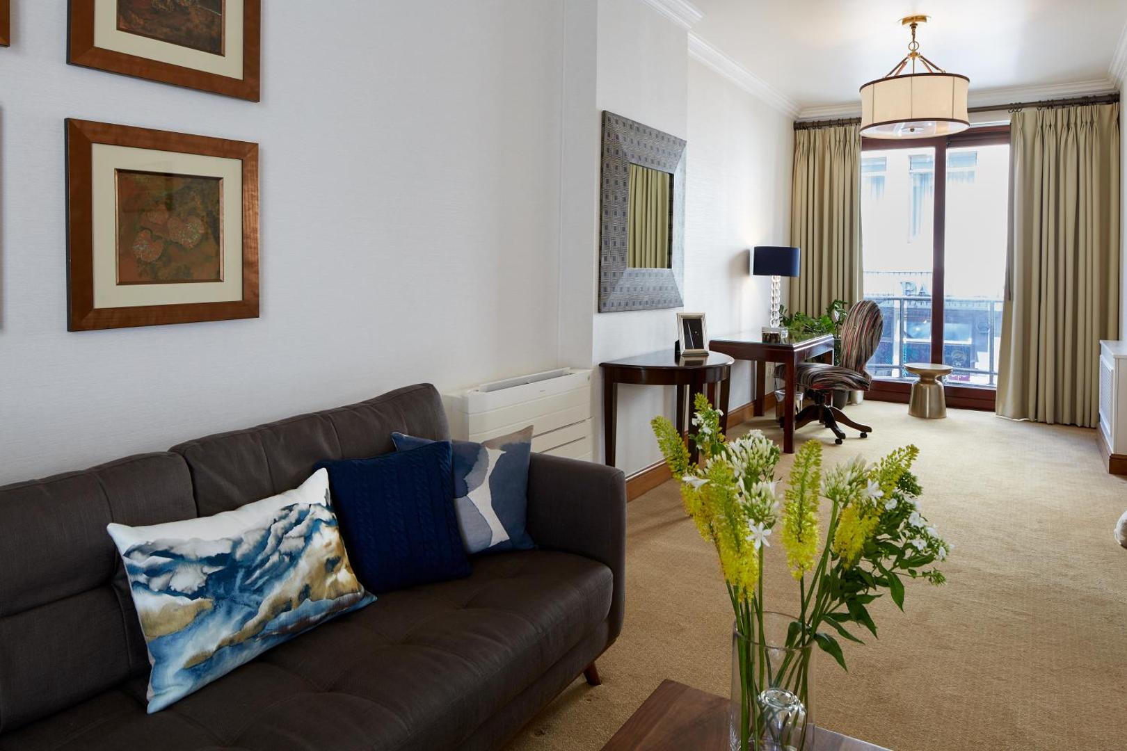 Cheval Knightsbridge Cheval Knightsbridge