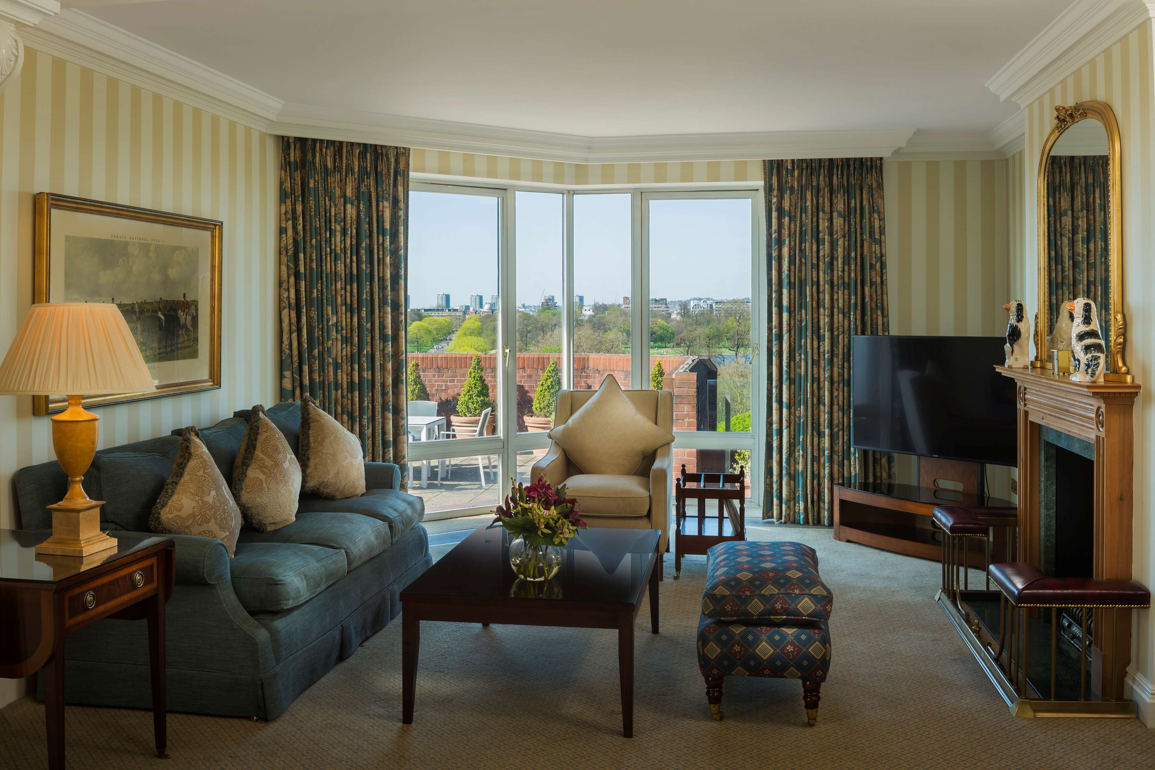 Cheval Thorney Court Cheval Thorney Court