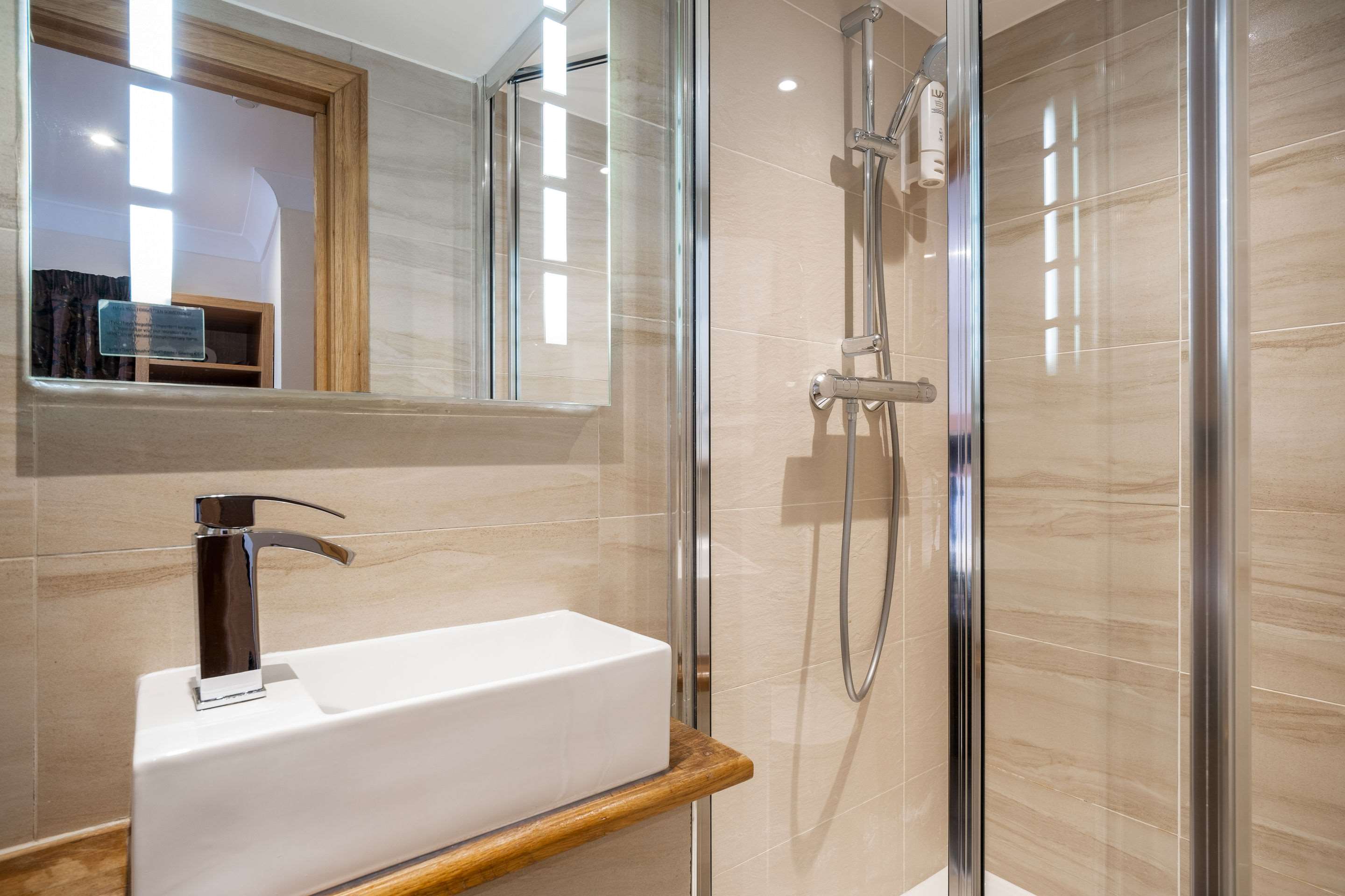 Comfort Inn Hyde Park Comfort Inn Hyde Park