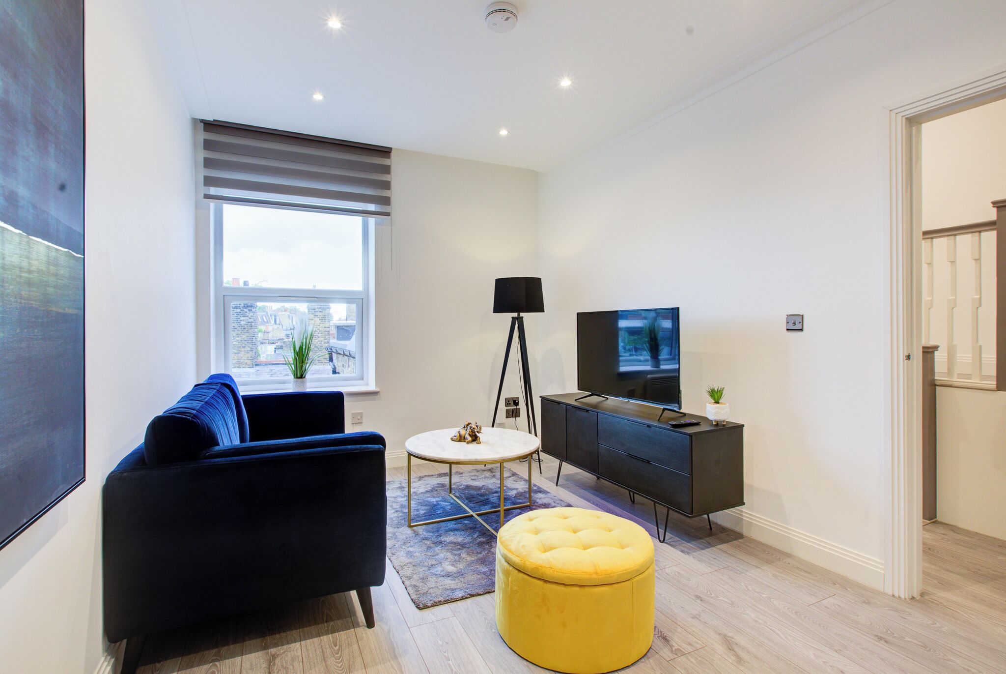 Hybrid Resi - Fulham Hybrid Resi - Fulham