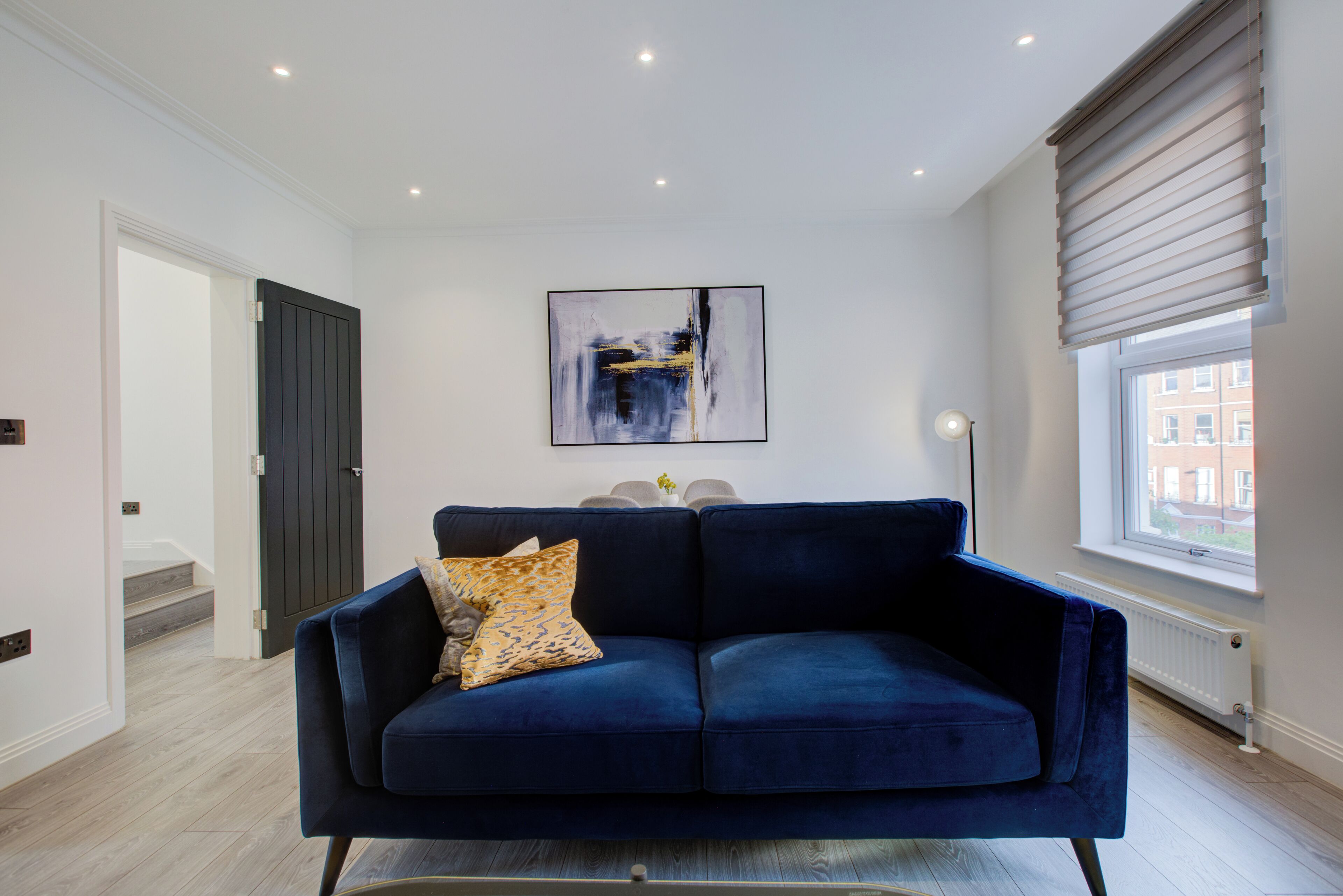 Hybrid Resi - Fulham Hybrid Resi - Fulham