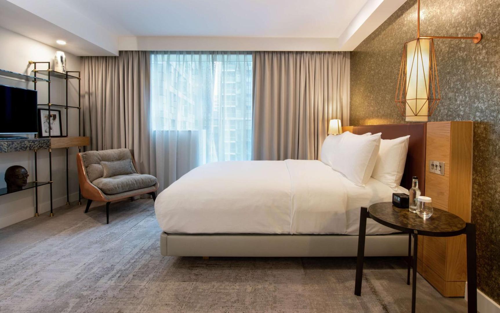 Lincoln Plaza London, Curio Collection by Hilton Lincoln Plaza London, Curio Collection by Hilton