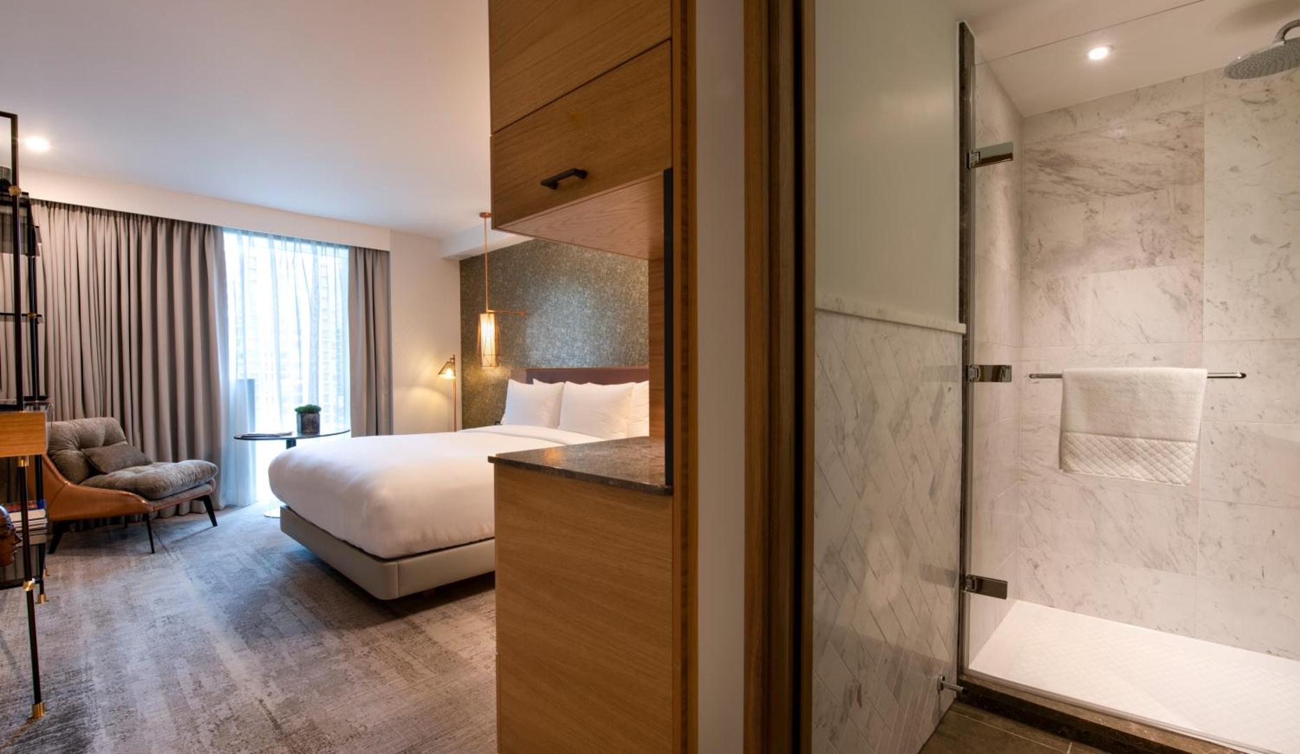Lincoln Plaza London, Curio Collection by Hilton Lincoln Plaza London, Curio Collection by Hilton
