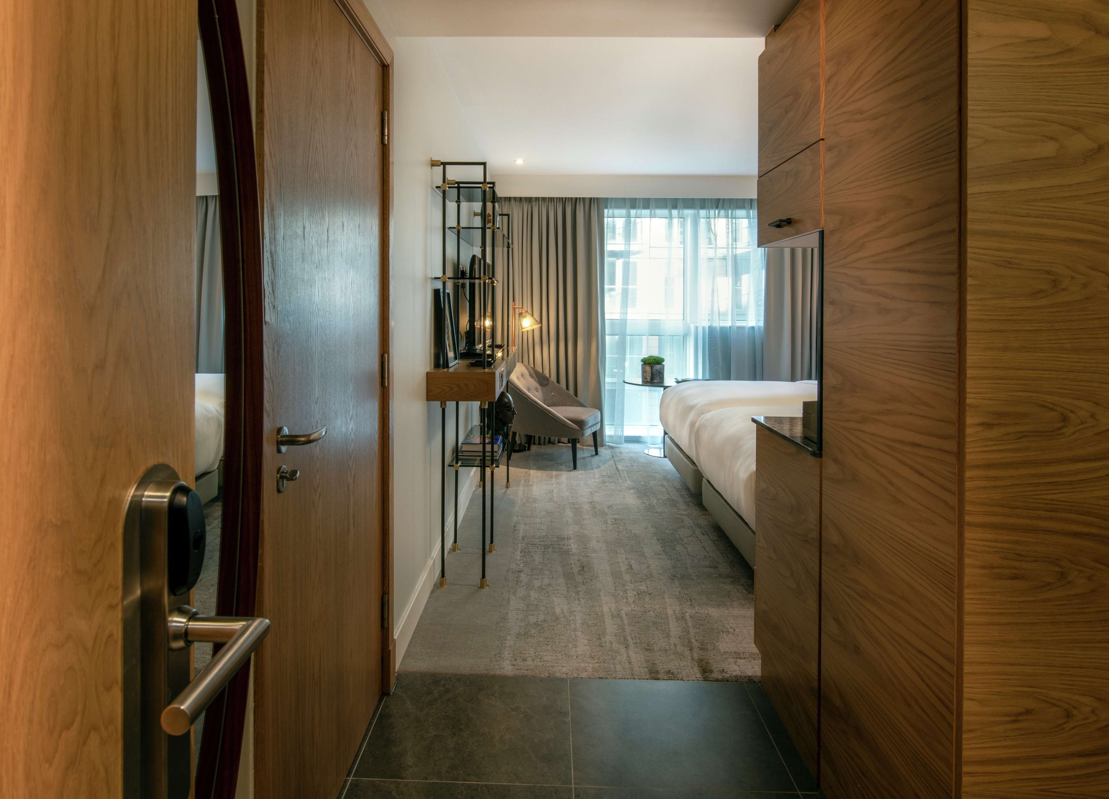 Lincoln Plaza London, Curio Collection by Hilton Lincoln Plaza London, Curio Collection by Hilton