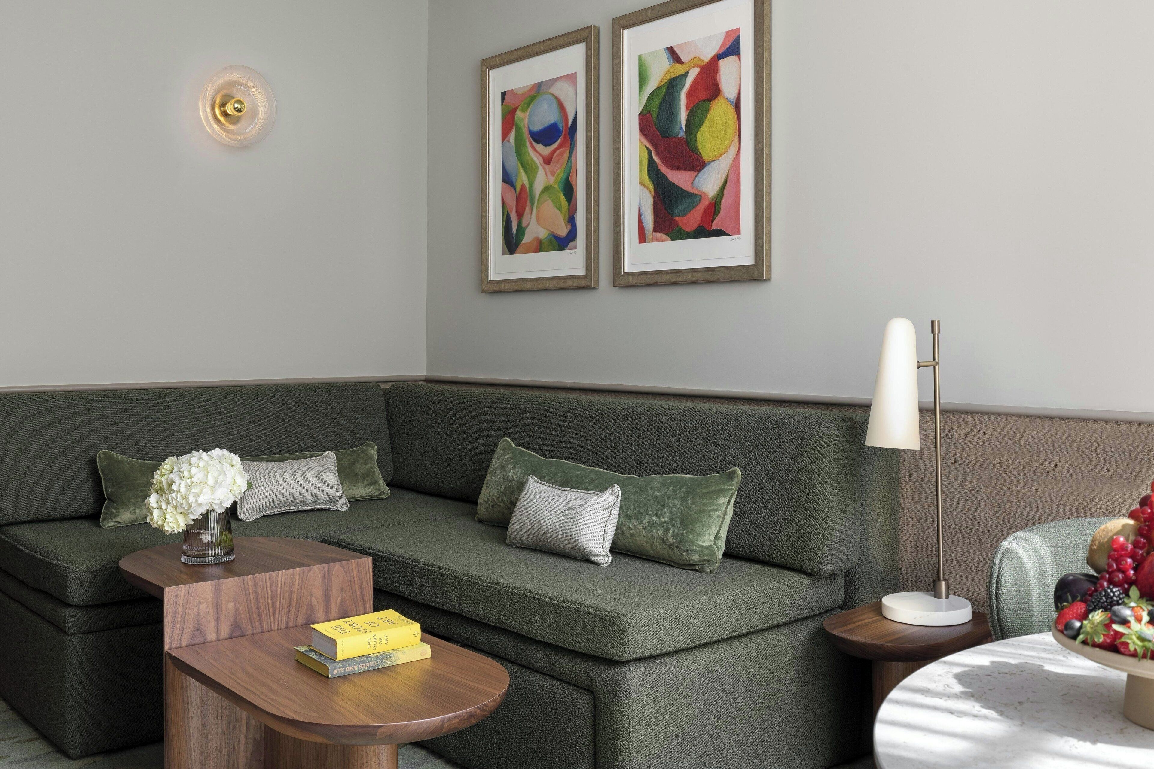 Montcalm Mayfair Autograph Collection Montcalm Mayfair Autograph Collection