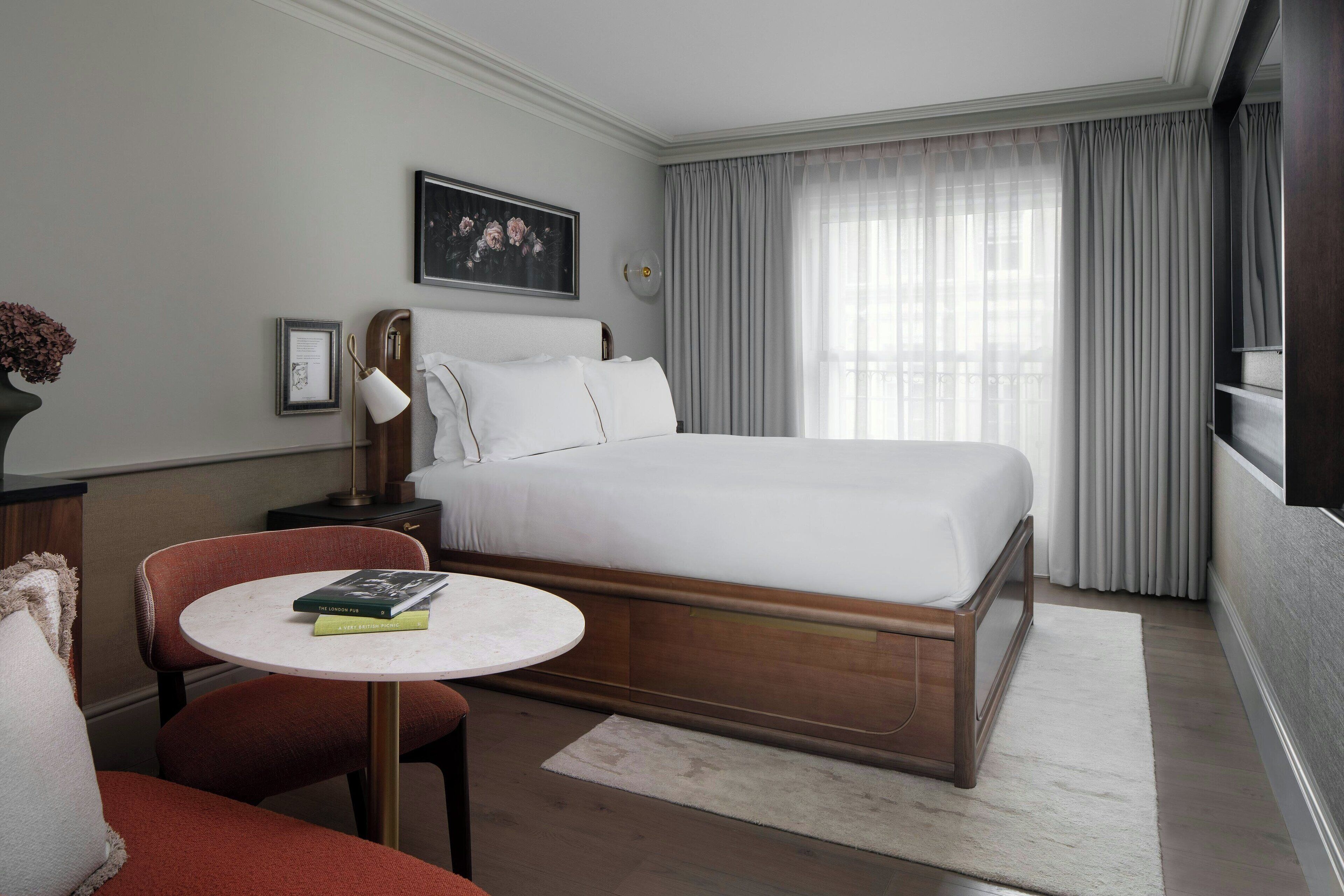 Montcalm Mayfair Autograph Collection Montcalm Mayfair Autograph Collection
