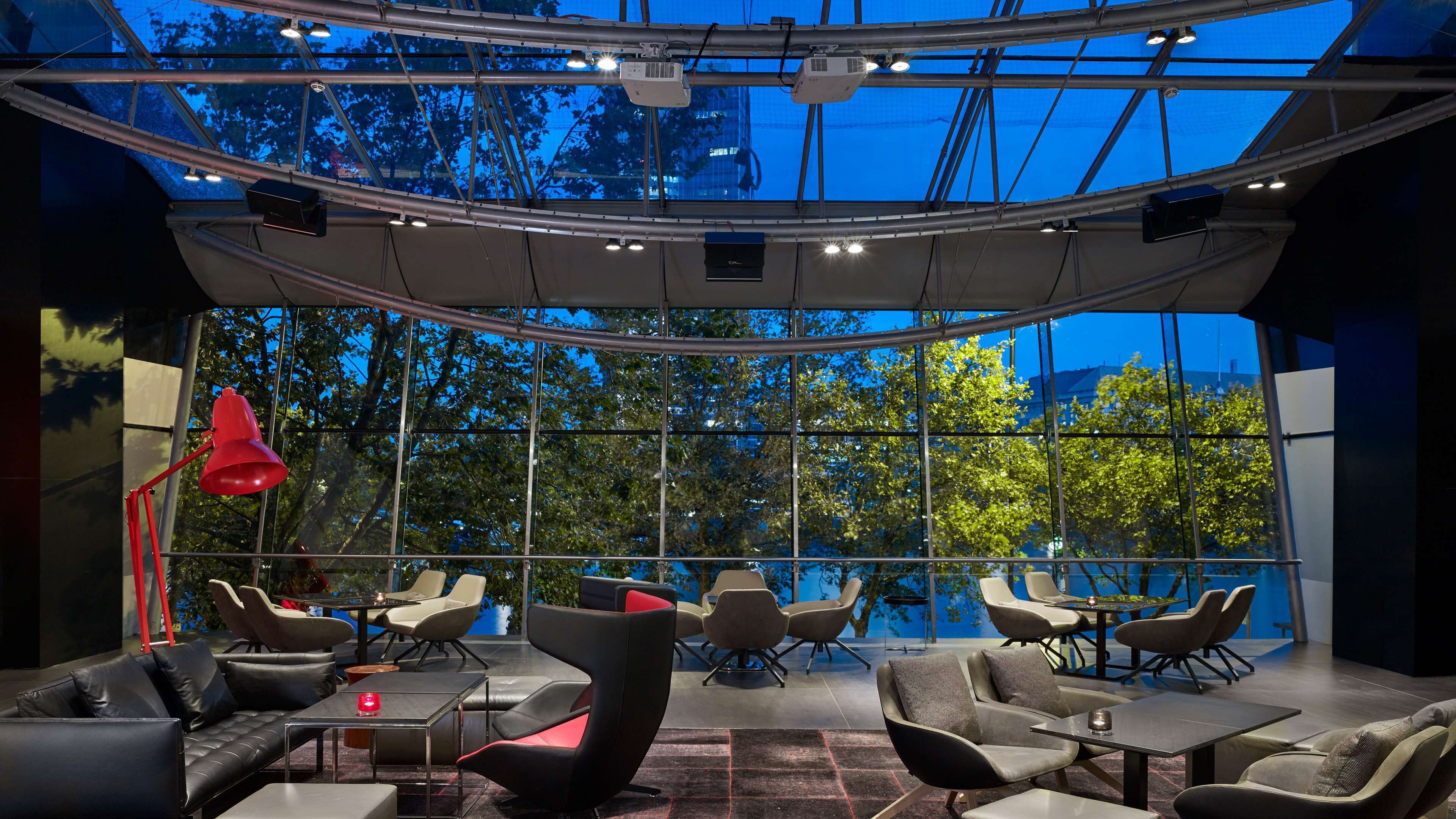 Park Plaza London Riverbank