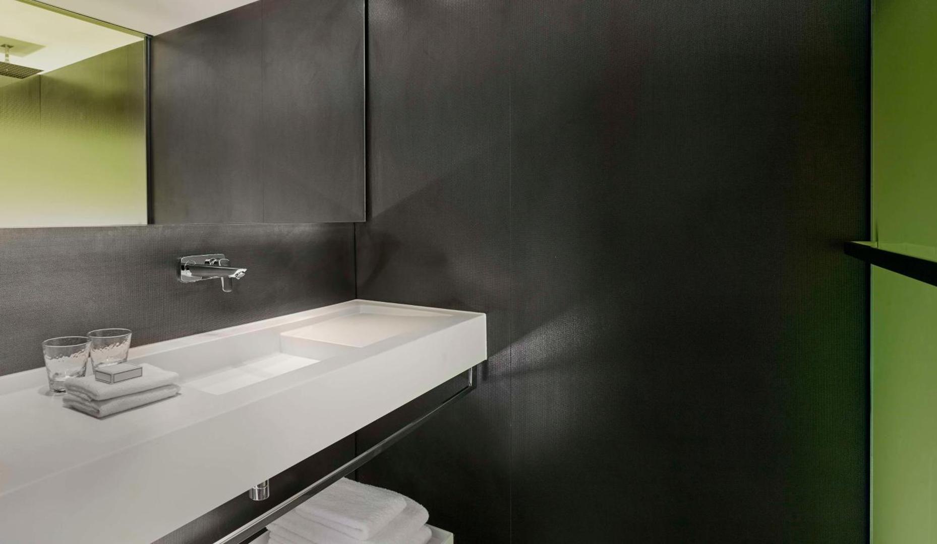 Park Plaza London Riverbank