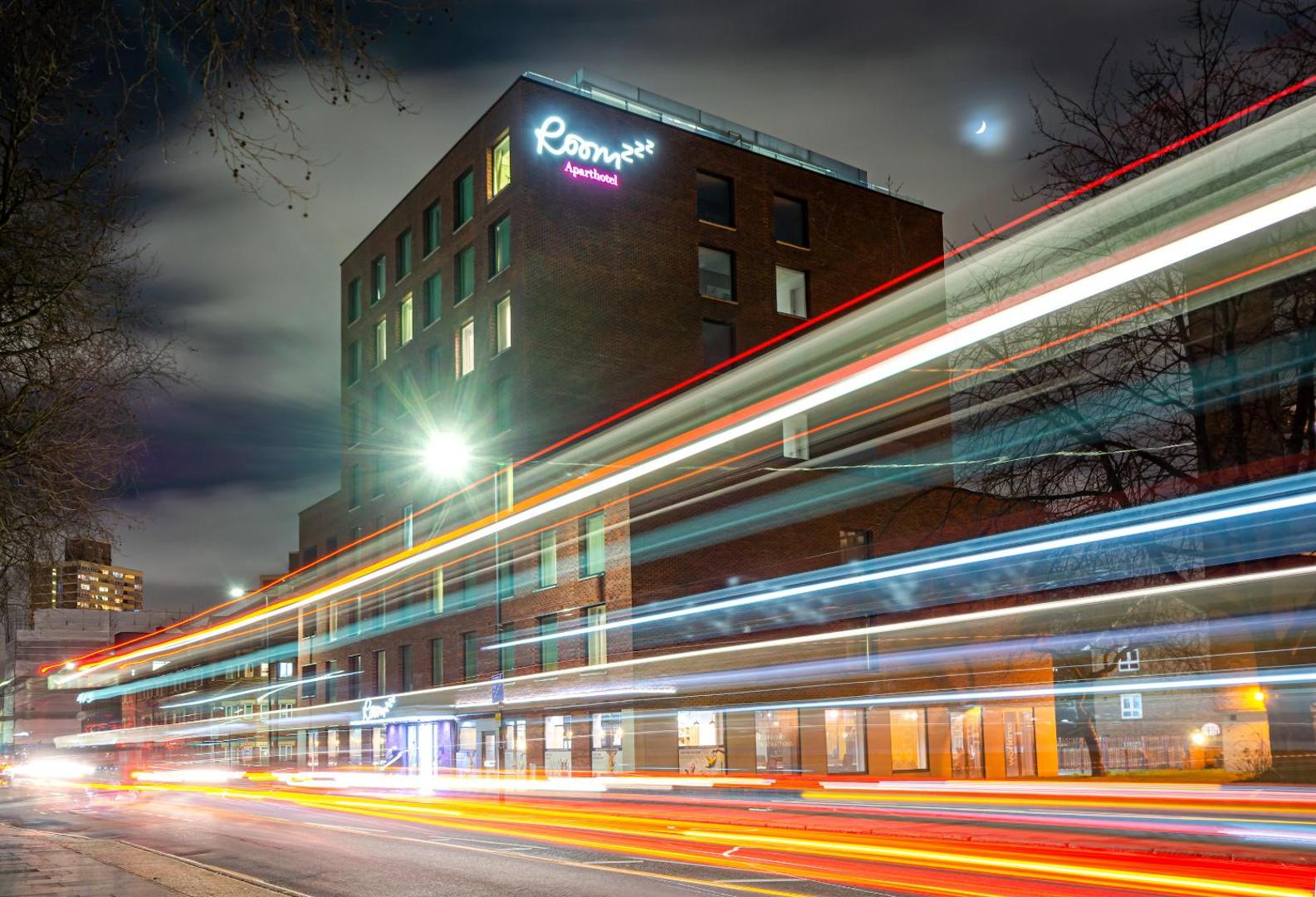 Roomzzz London Stratford Roomzzz London Stratford