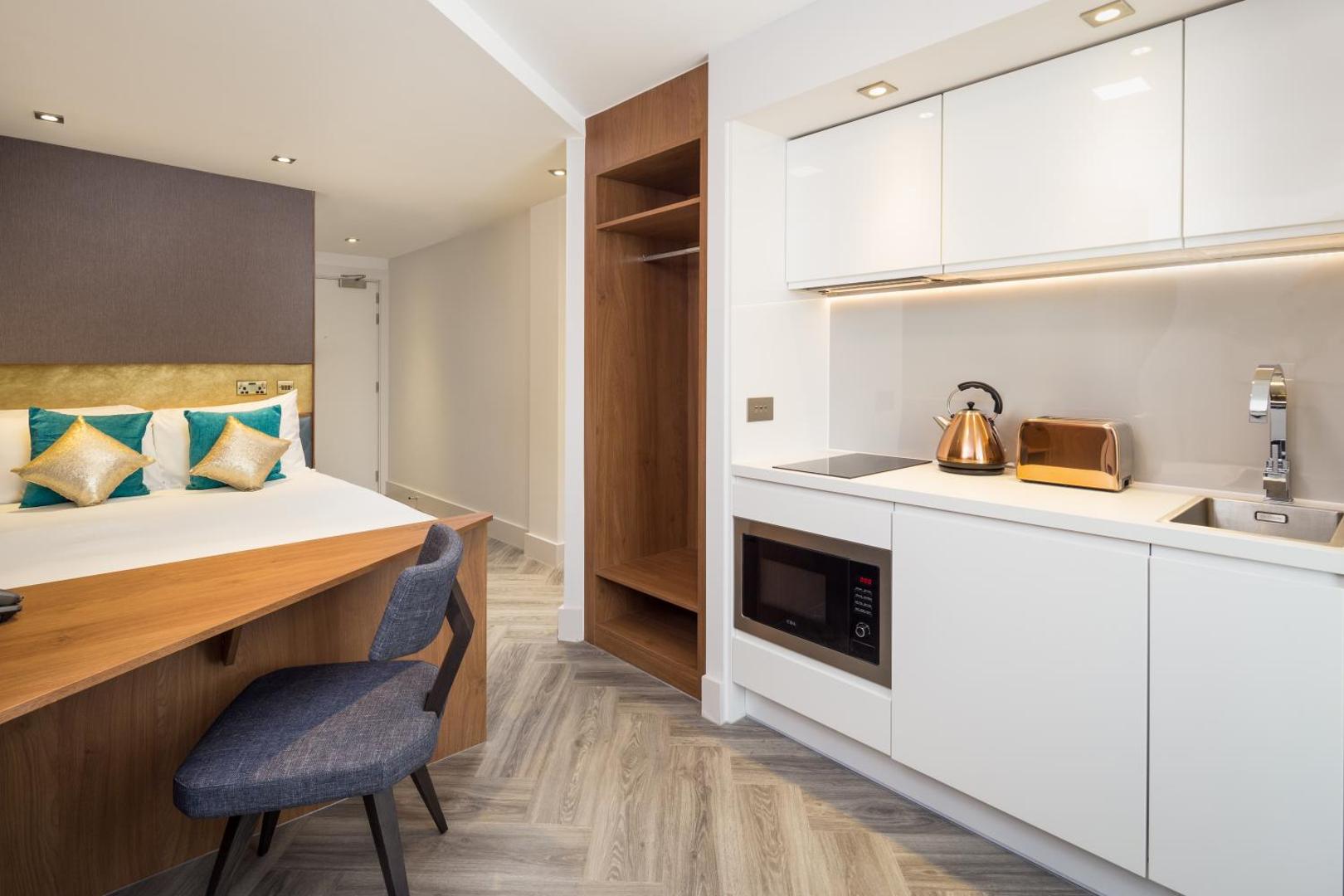 Roomzzz London Stratford Roomzzz London Stratford