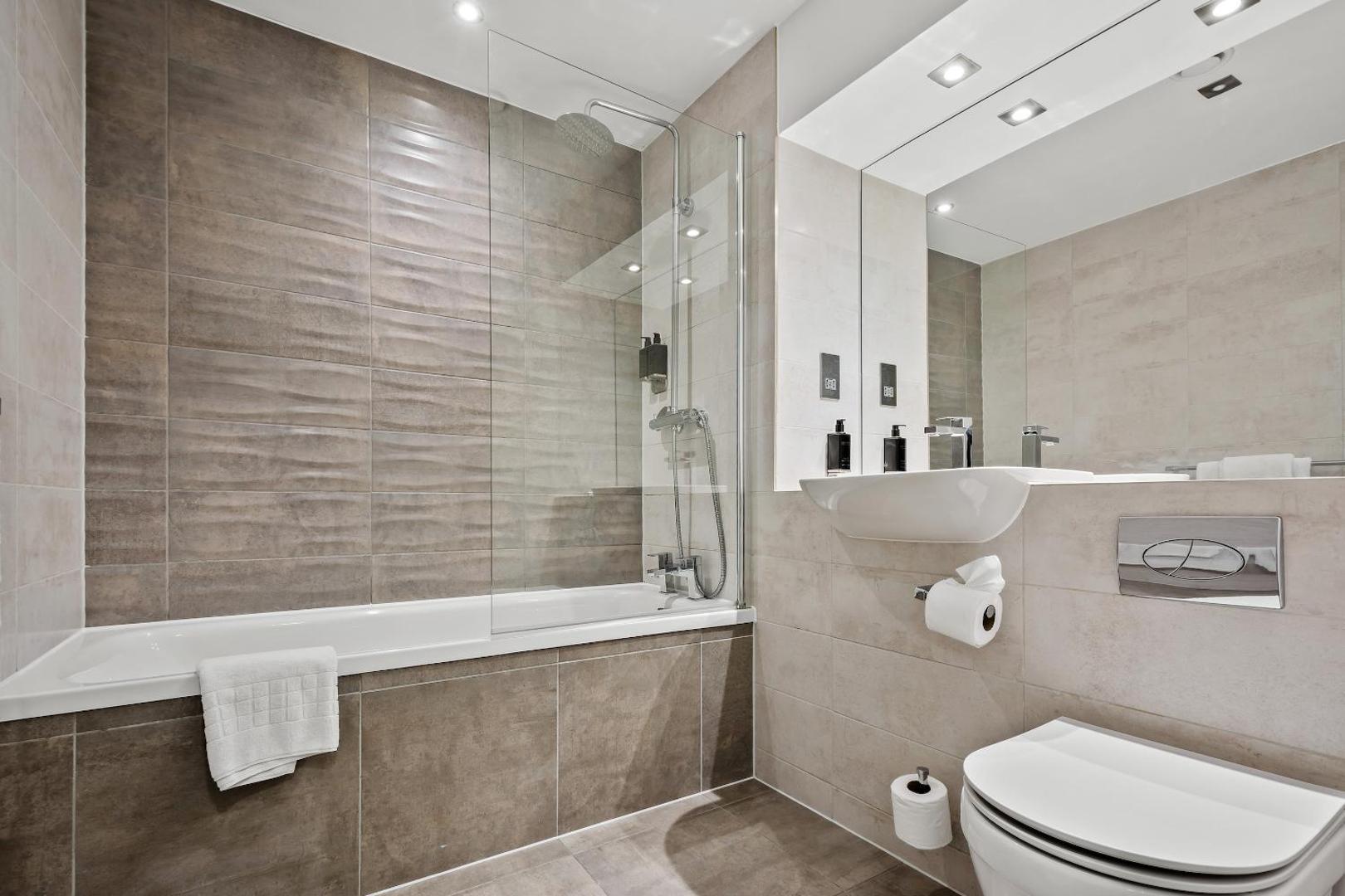Roomzzz London Stratford Roomzzz London Stratford