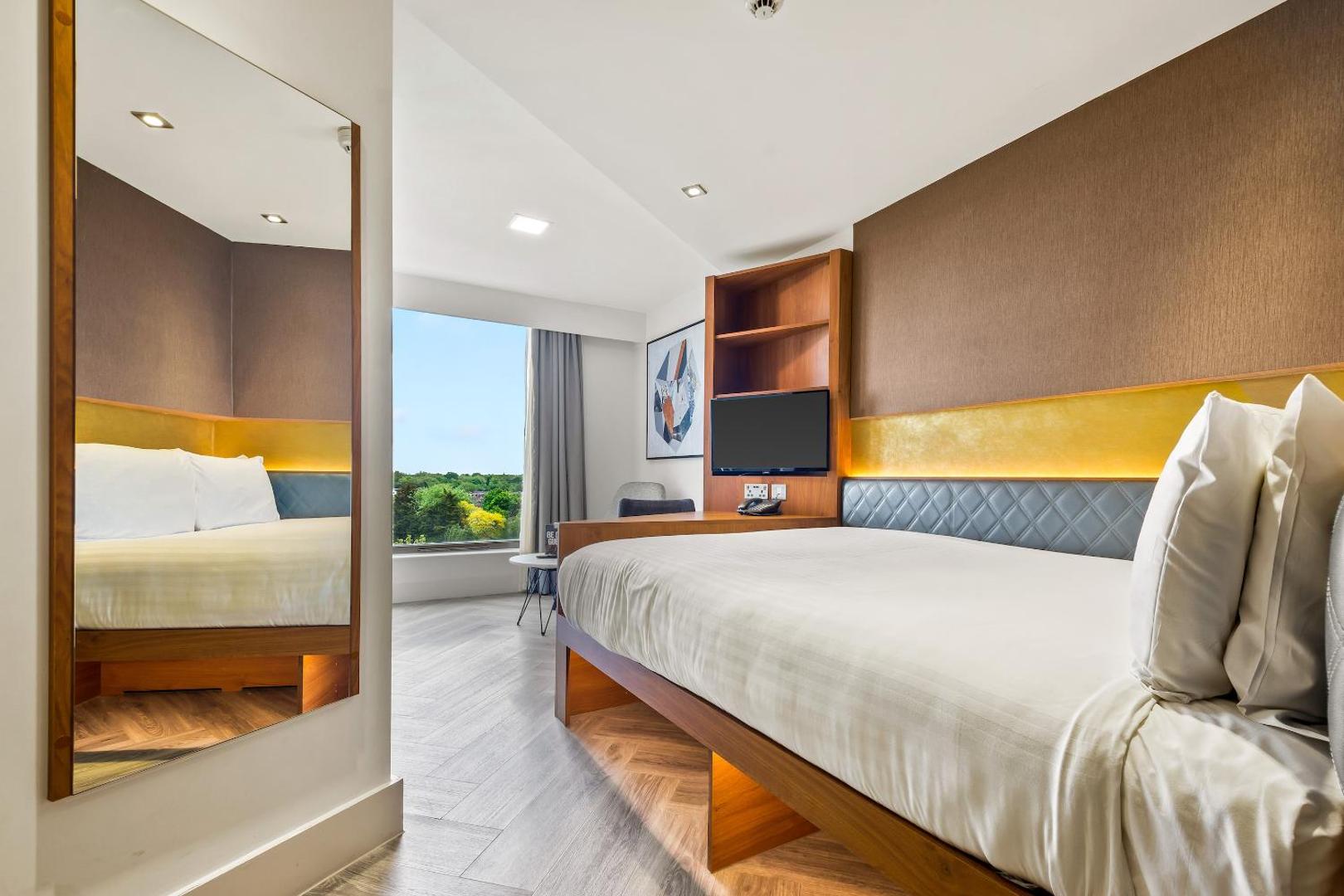 Roomzzz London Stratford Roomzzz London Stratford