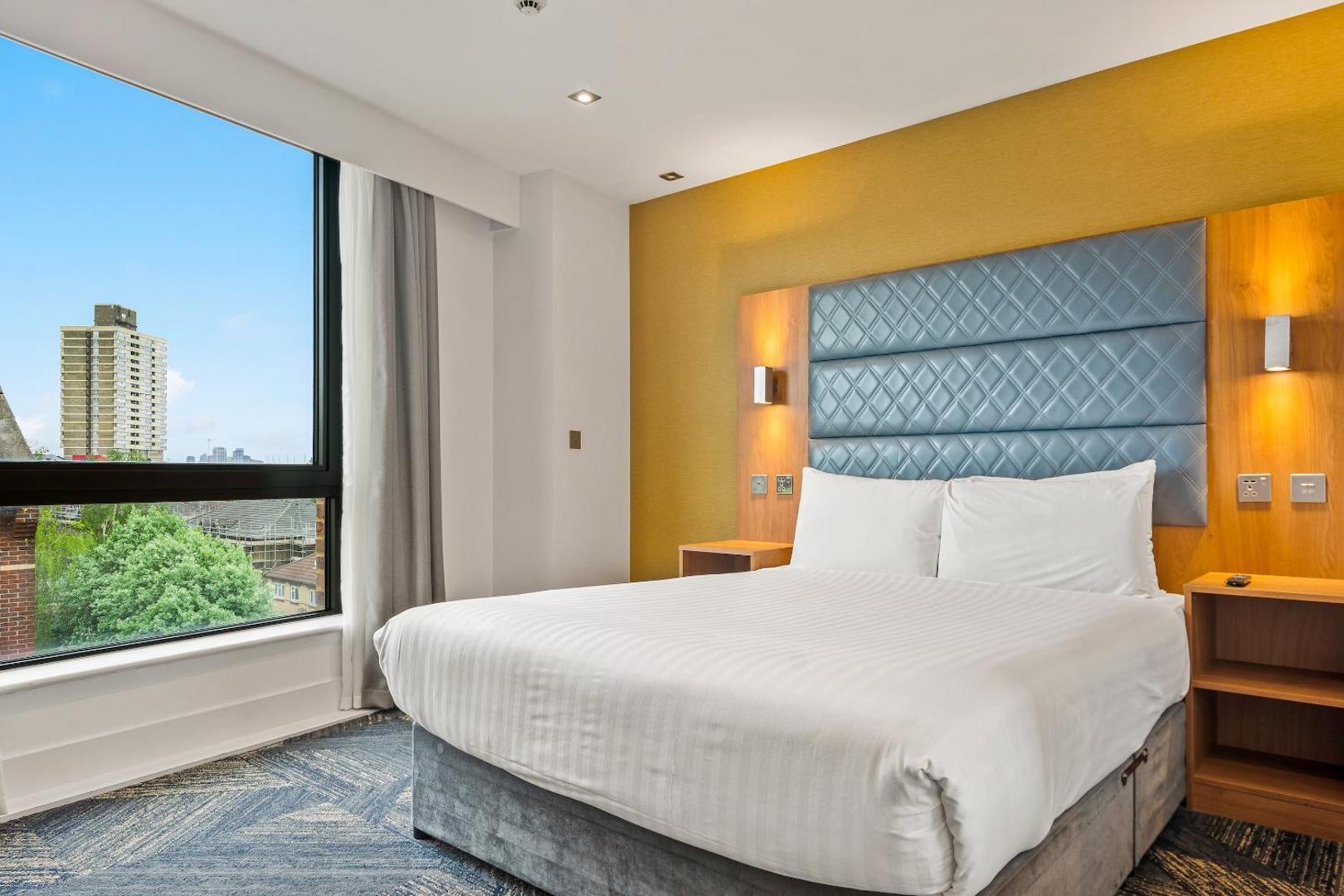 Roomzzz London Stratford Roomzzz London Stratford