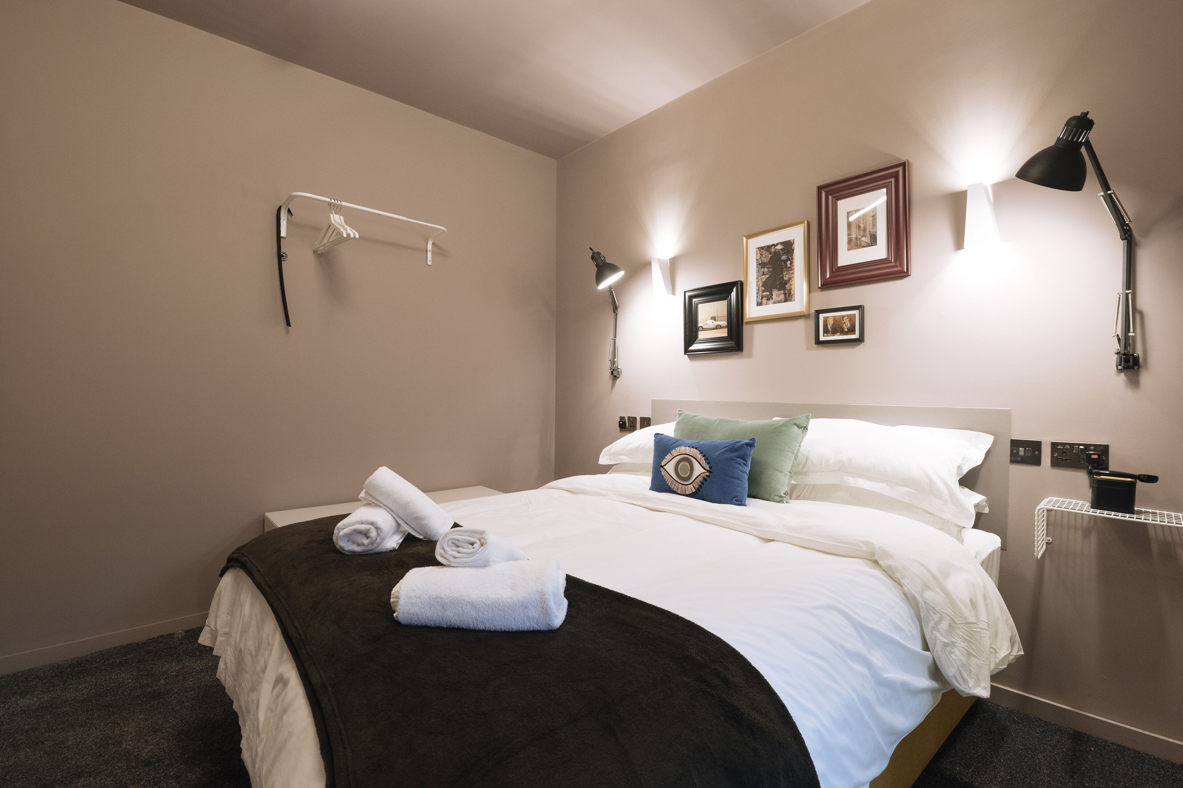 The Warwick by Aura Collection The Warwick by Aura Collection