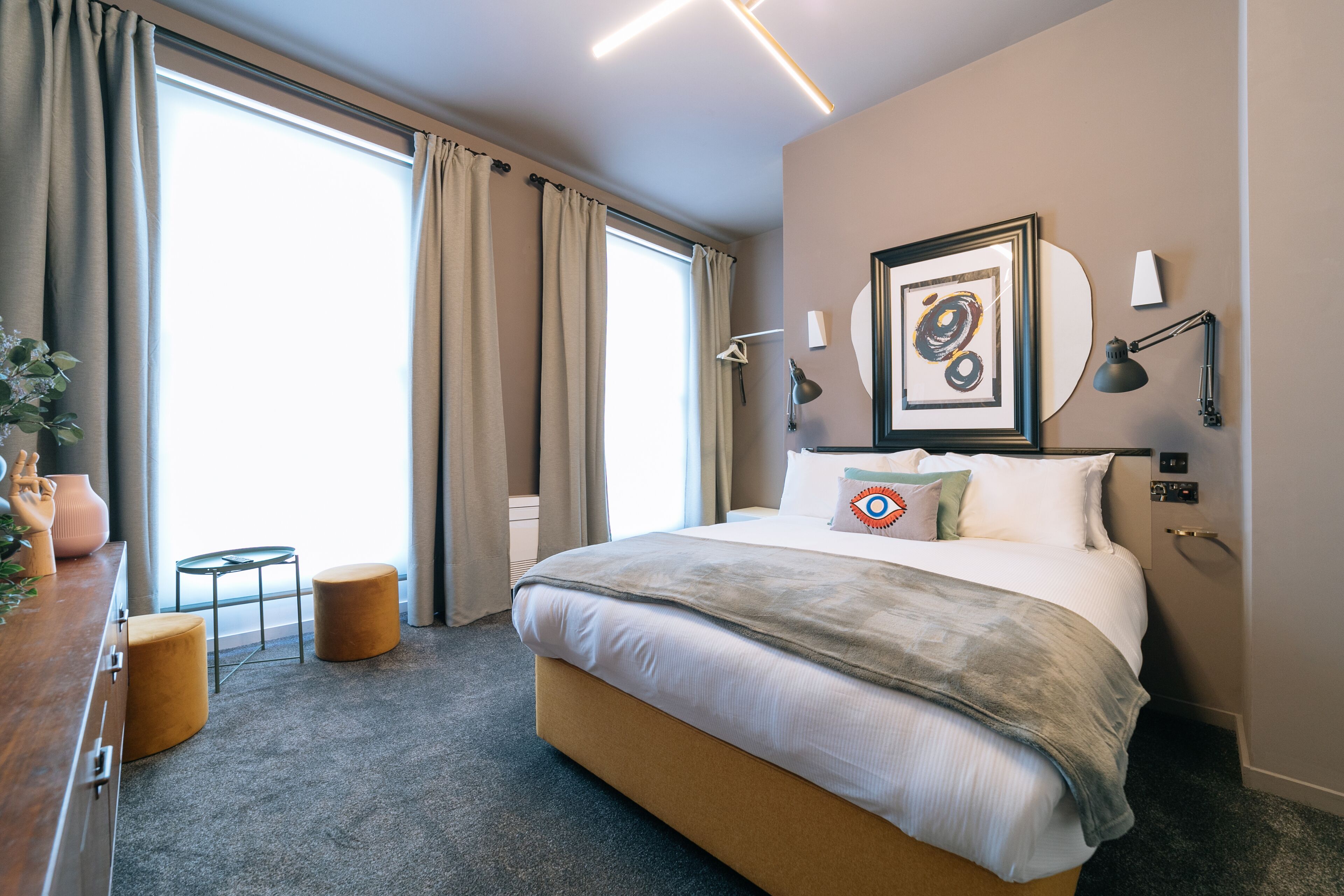 The Warwick by Aura Collection The Warwick by Aura Collection