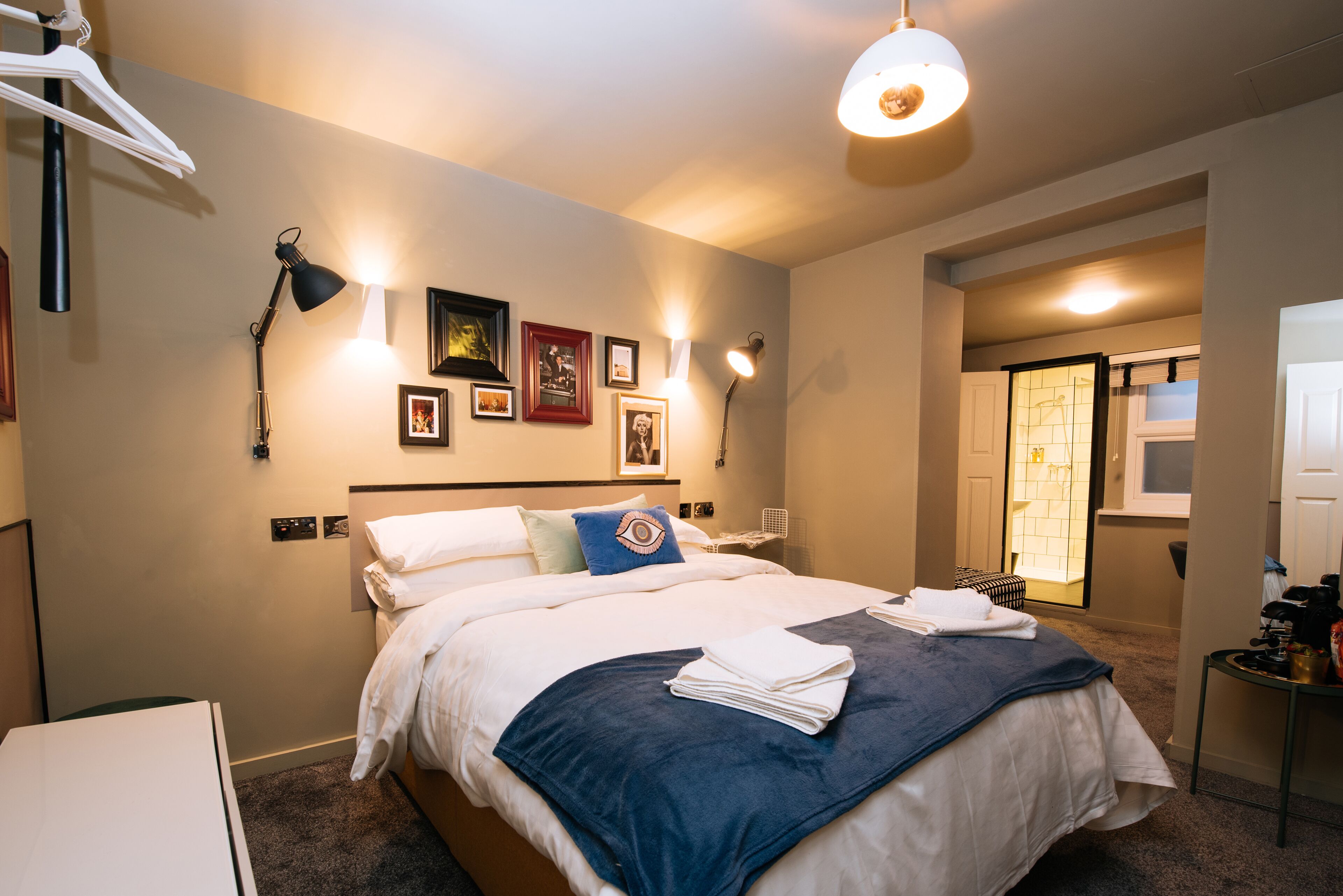 The Warwick by Aura Collection The Warwick by Aura Collection