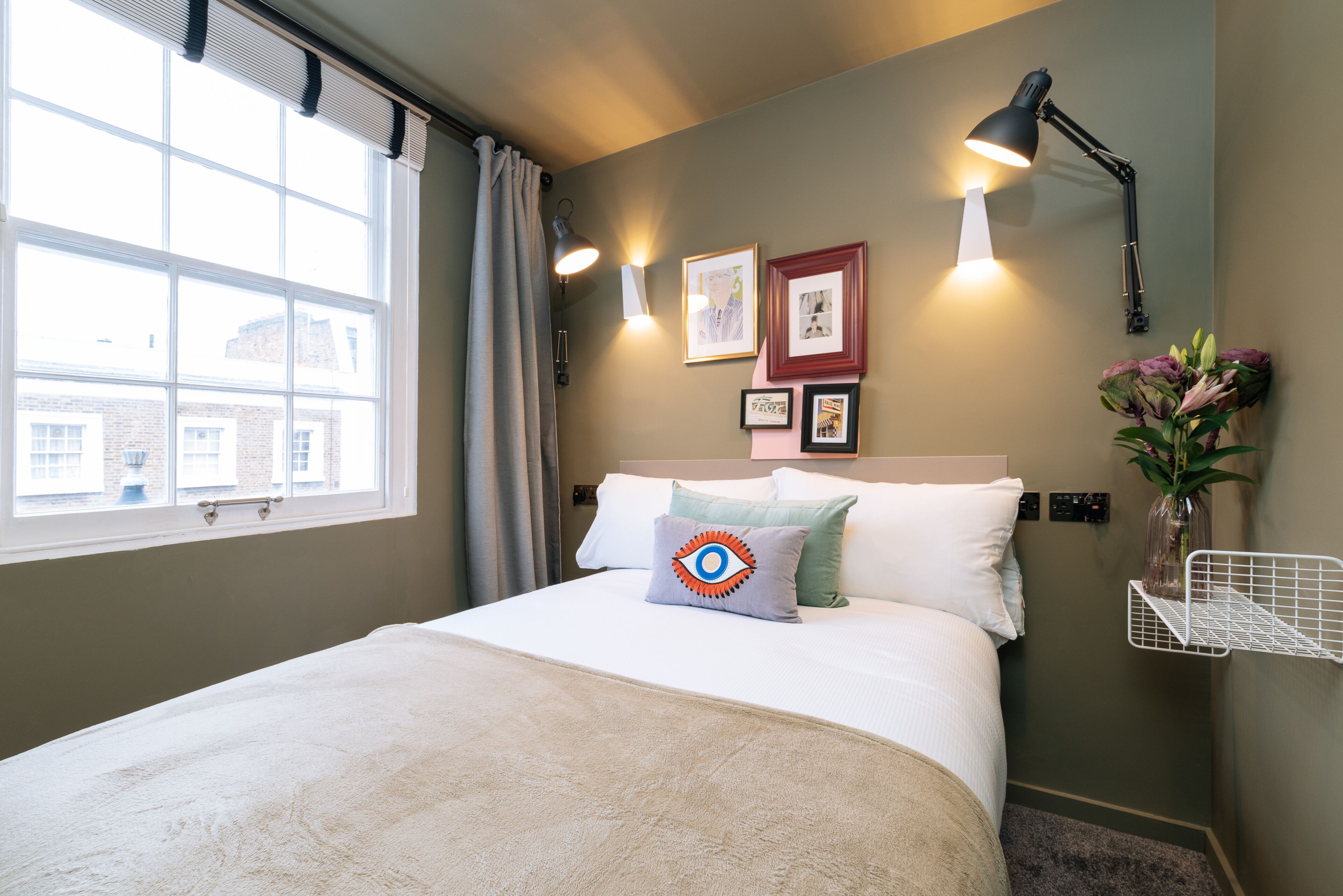 The Warwick by Aura Collection The Warwick by Aura Collection