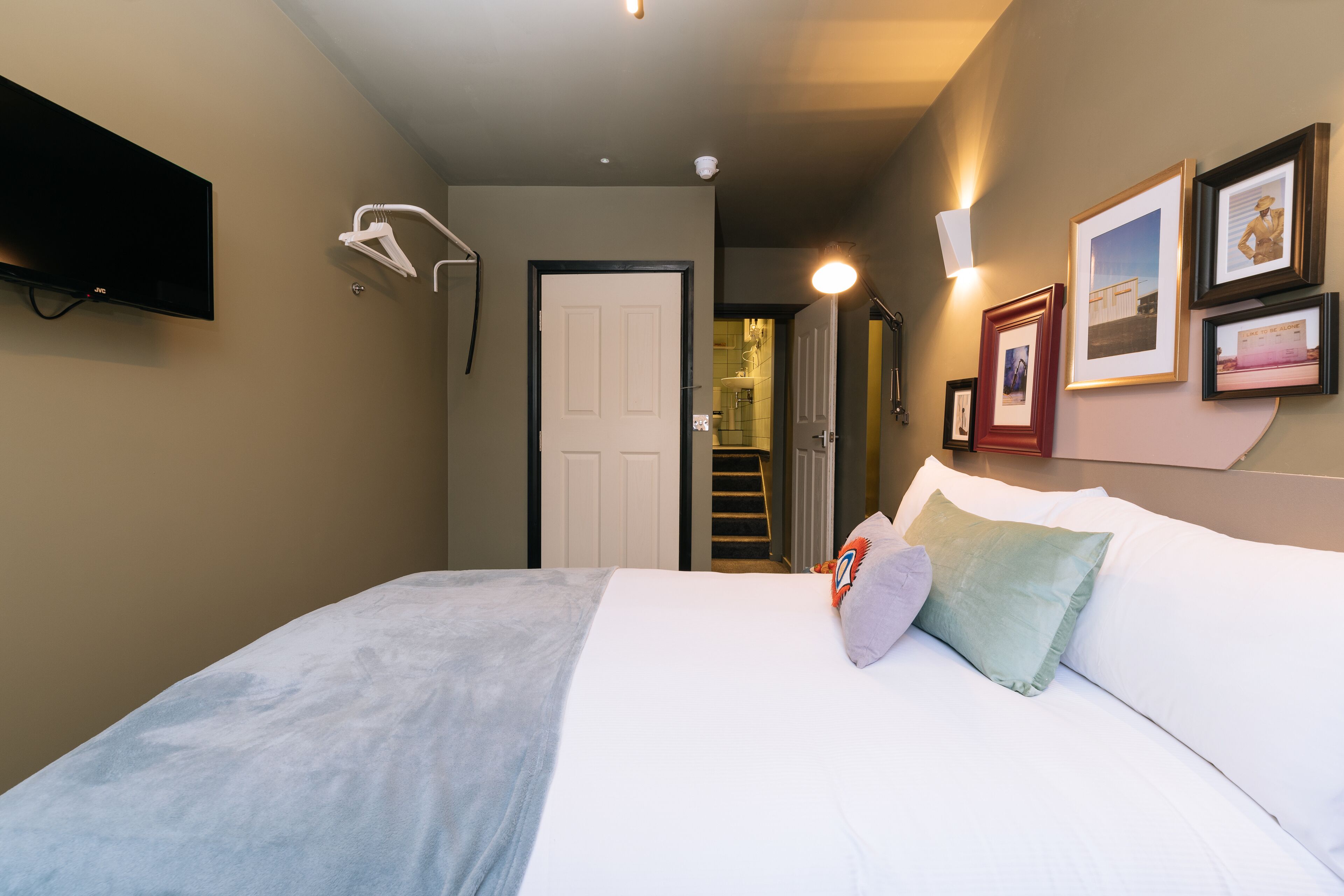 The Warwick by Aura Collection The Warwick by Aura Collection
