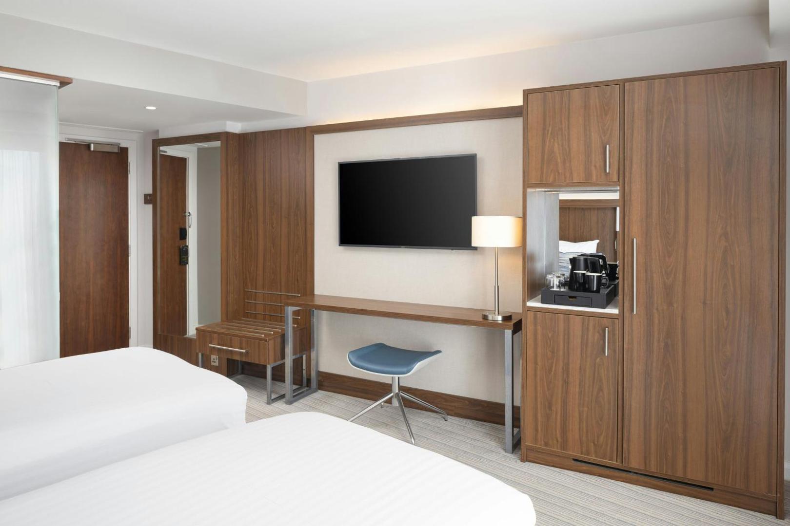 Courtyard Oxford City Centre