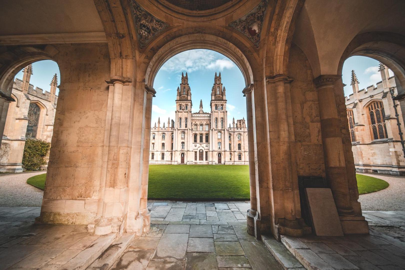 Oxford Linton Lodge Hotel, BW Signature Collection