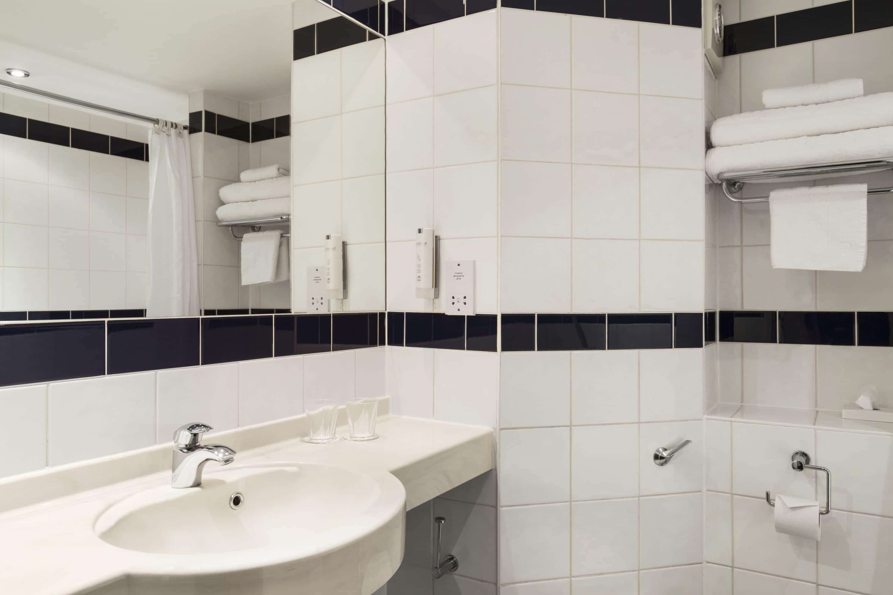 Ramada by Wyndham Oxford Ramada by Wyndham Oxford