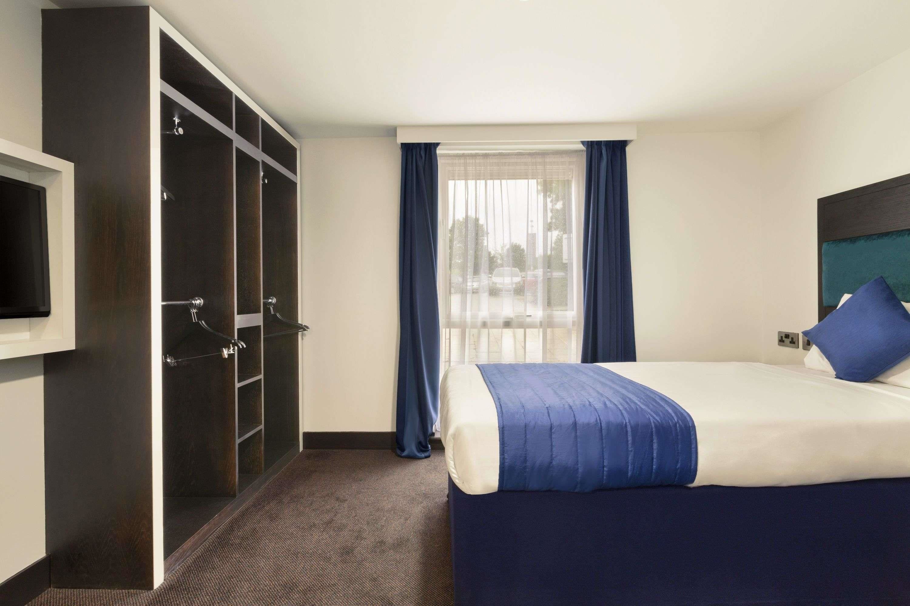 Ramada by Wyndham Oxford Ramada by Wyndham Oxford