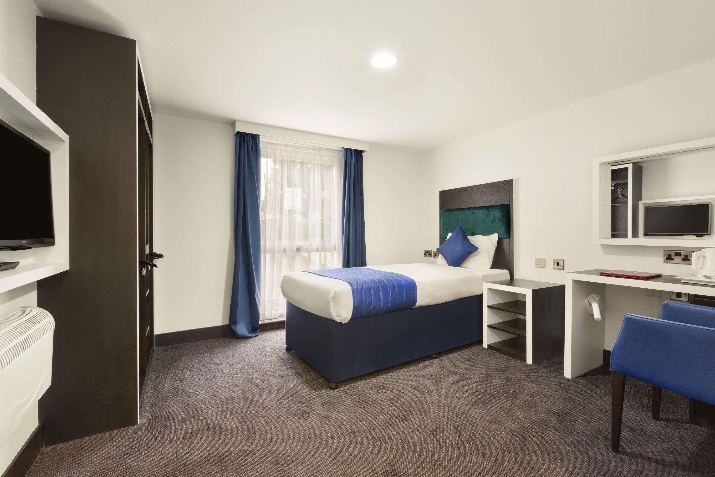 Ramada by Wyndham Oxford Ramada by Wyndham Oxford