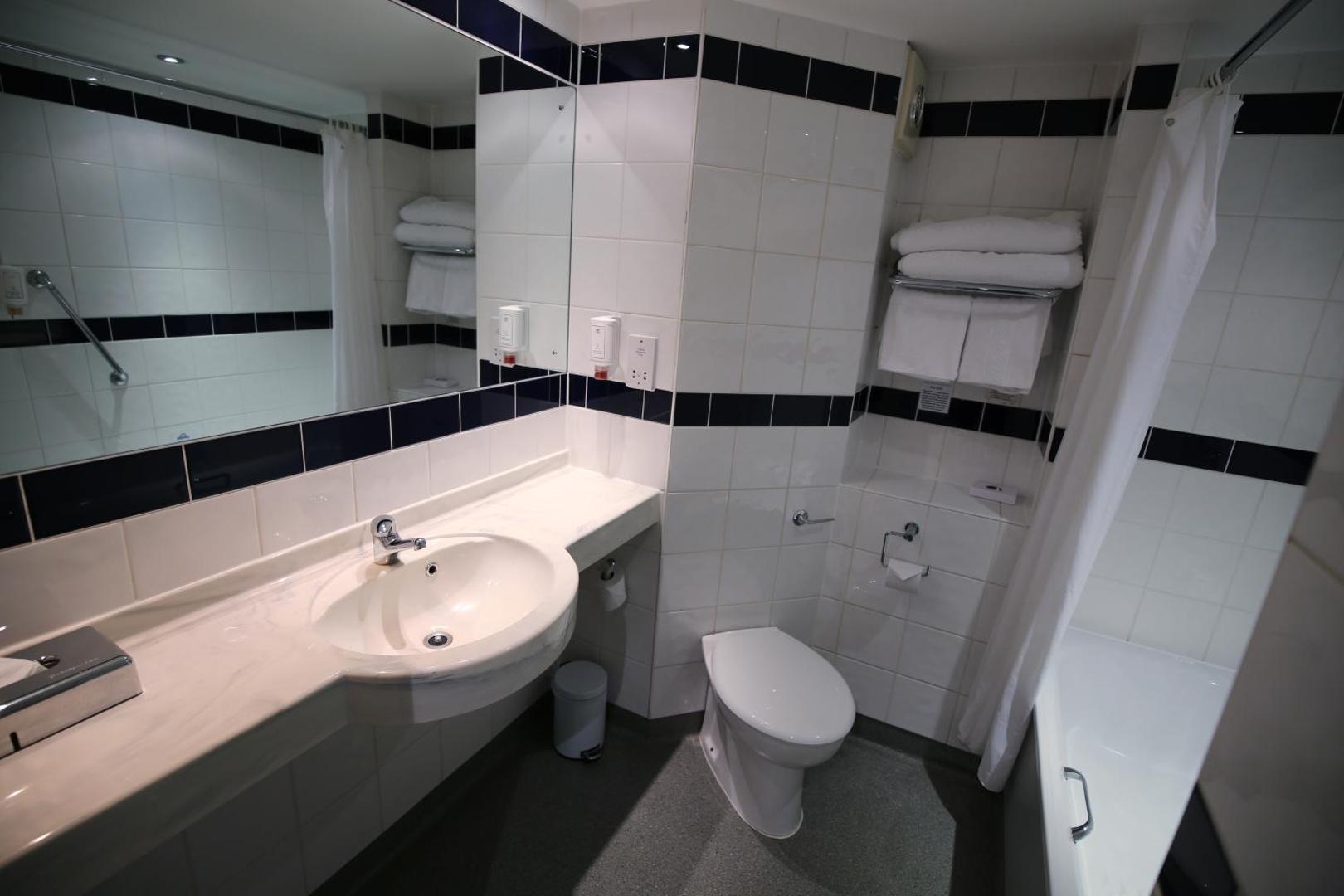 Ramada by Wyndham Oxford Ramada by Wyndham Oxford