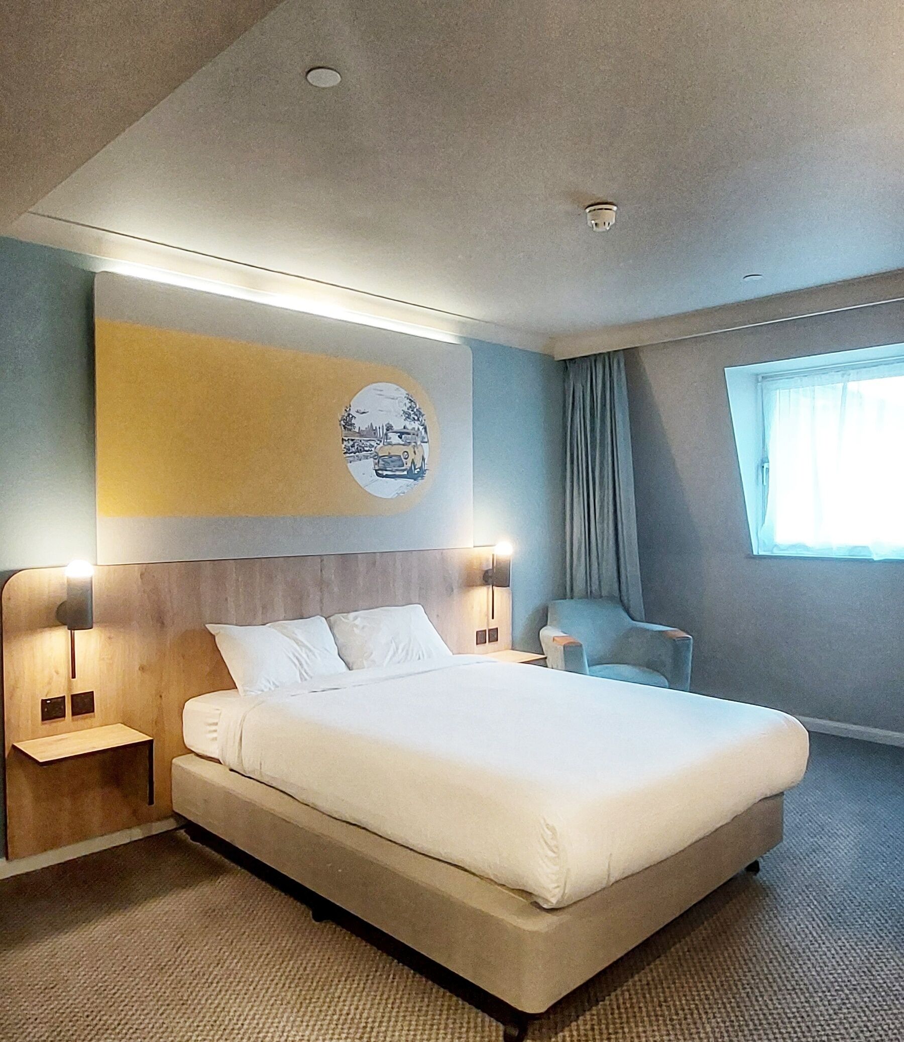 B&B HOTEL London Heathrow