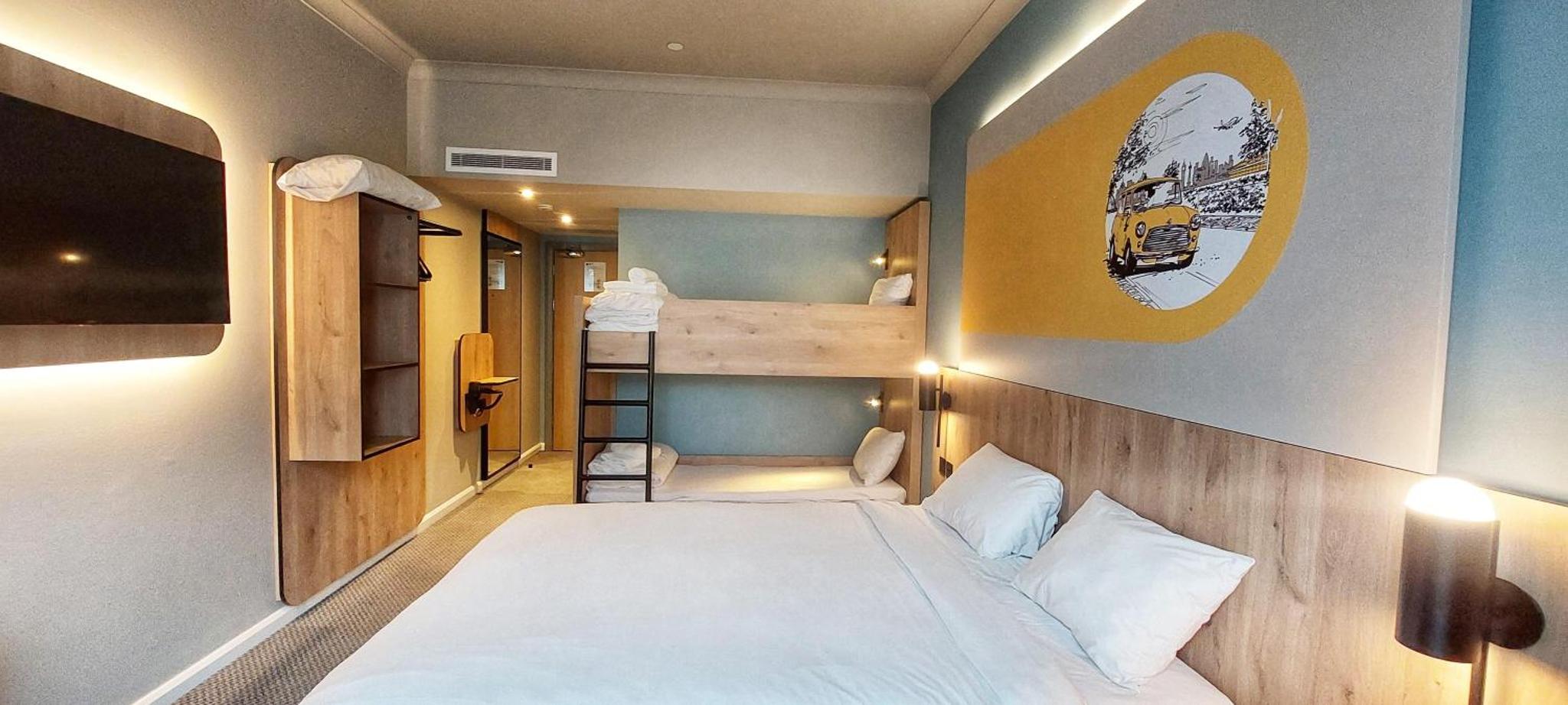 B&B HOTEL London Heathrow