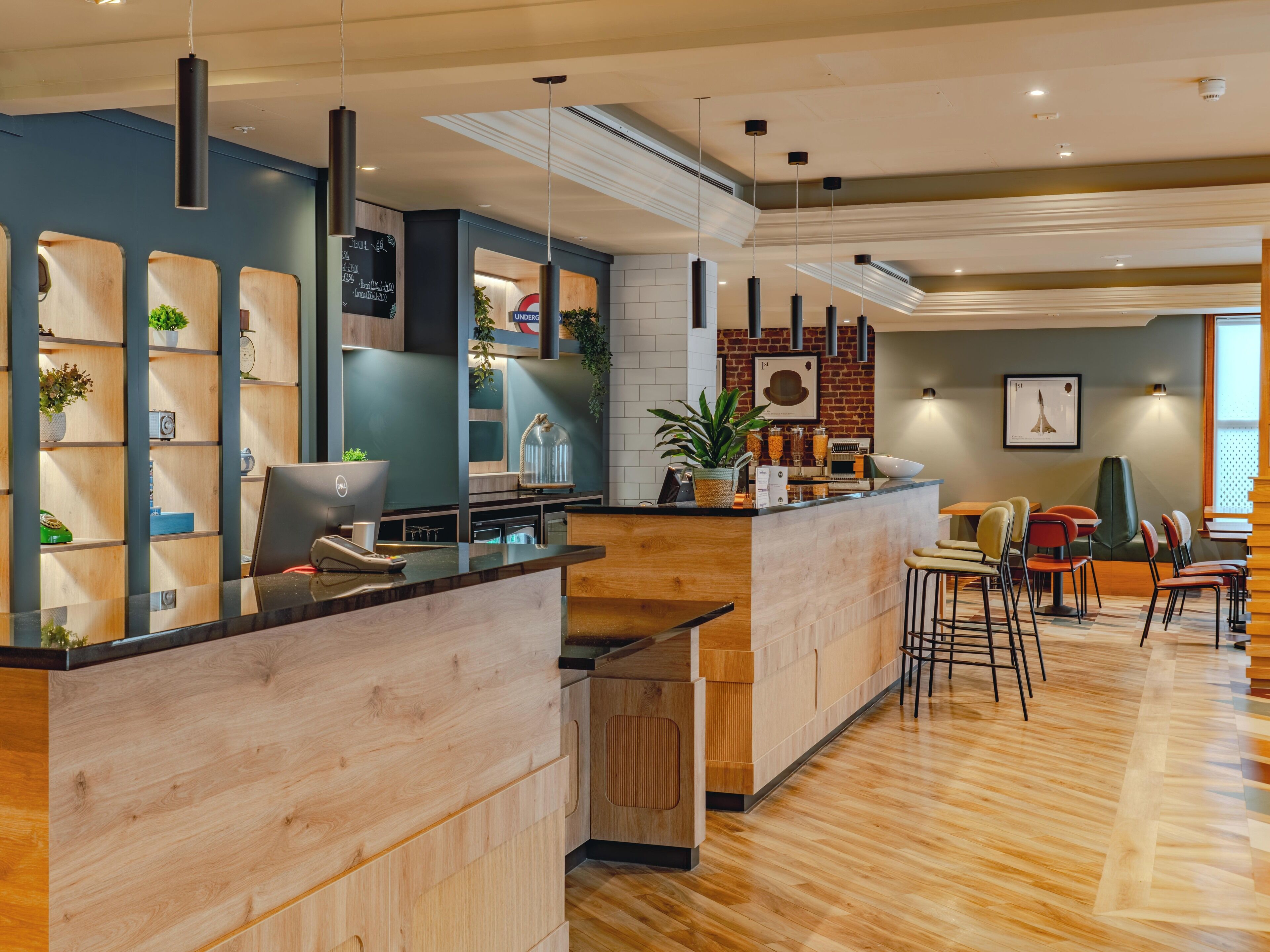 B&B HOTEL London Heathrow