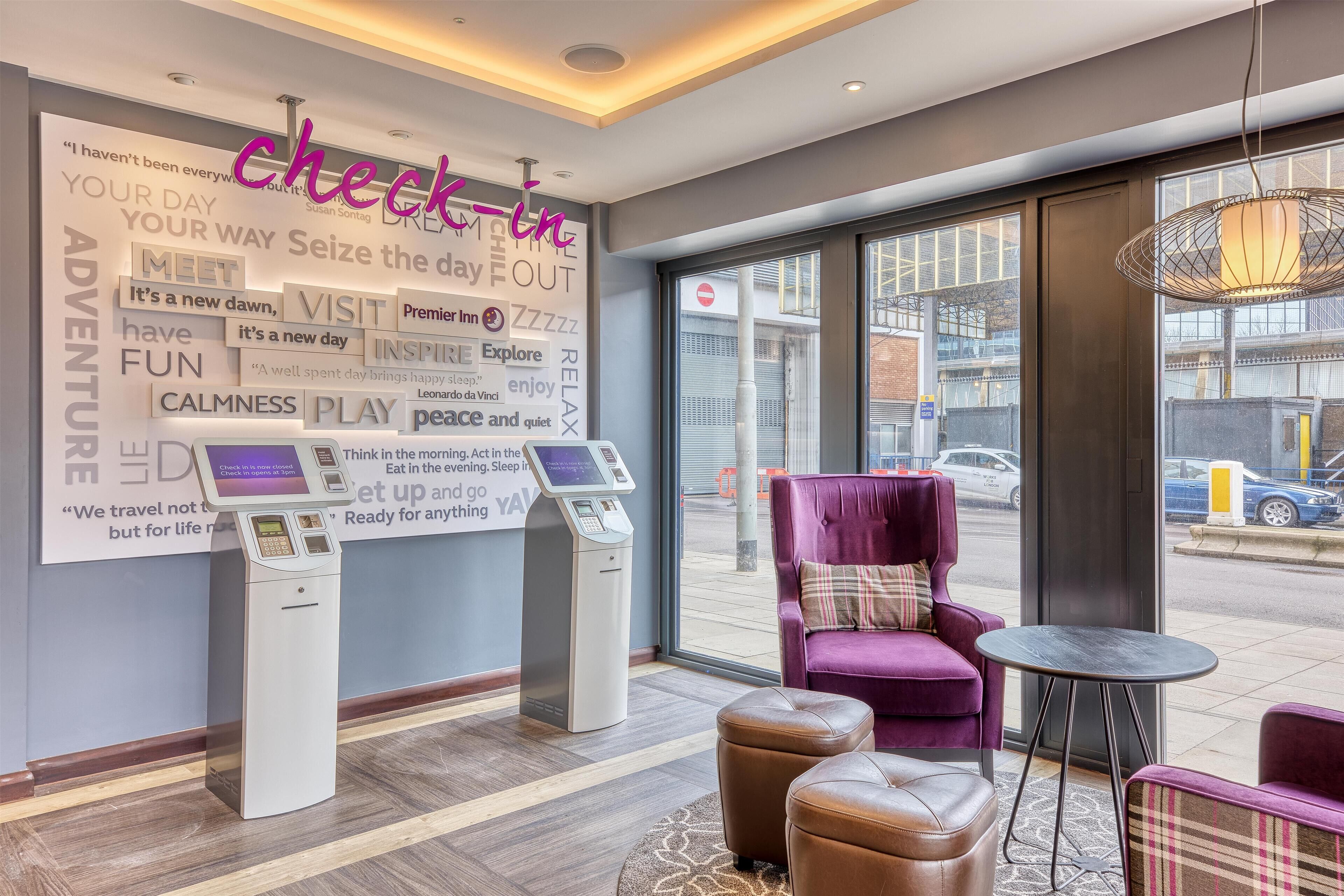 Premier Inn London Uxbridge Town Centre