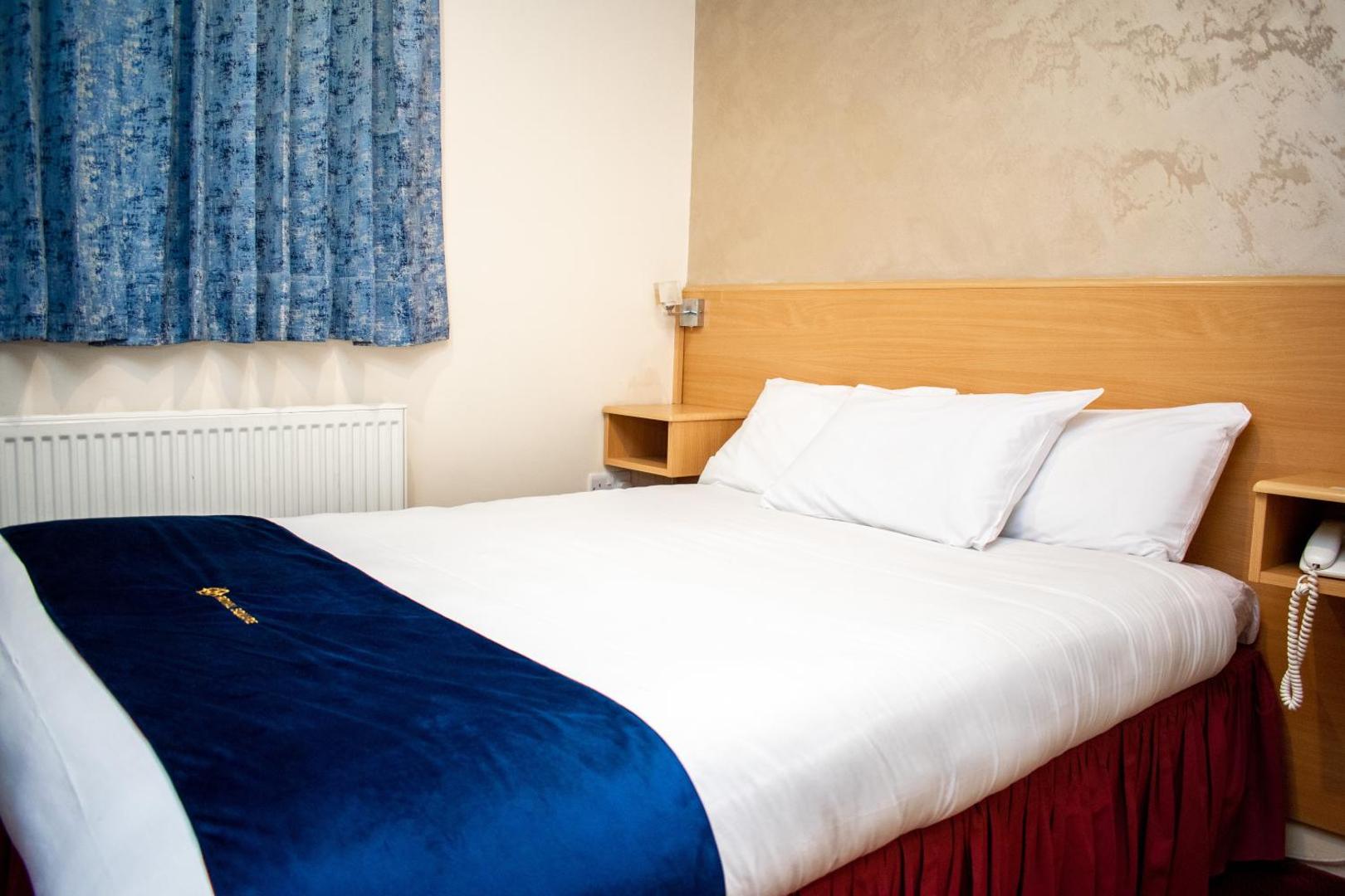 Royal Square Hotel - NEC and Birmingham Airport Royal Square Hotel - NEC and Birmingham Airport