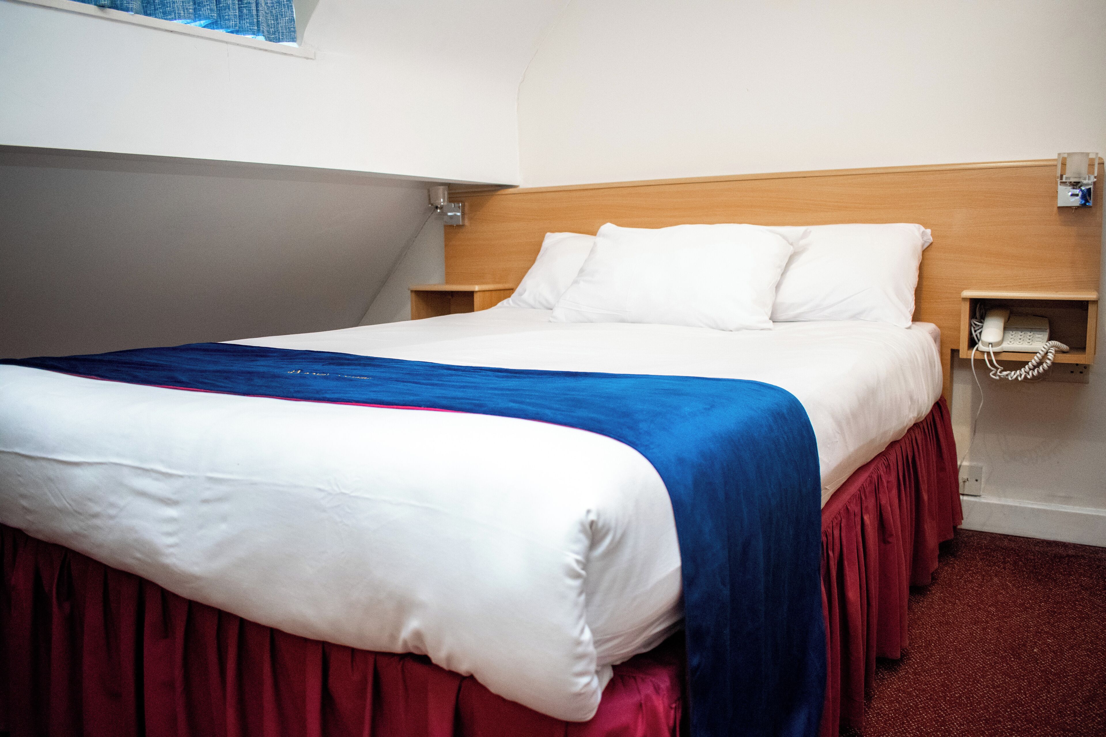 Royal Square Hotel - NEC and Birmingham Airport Royal Square Hotel - NEC and Birmingham Airport
