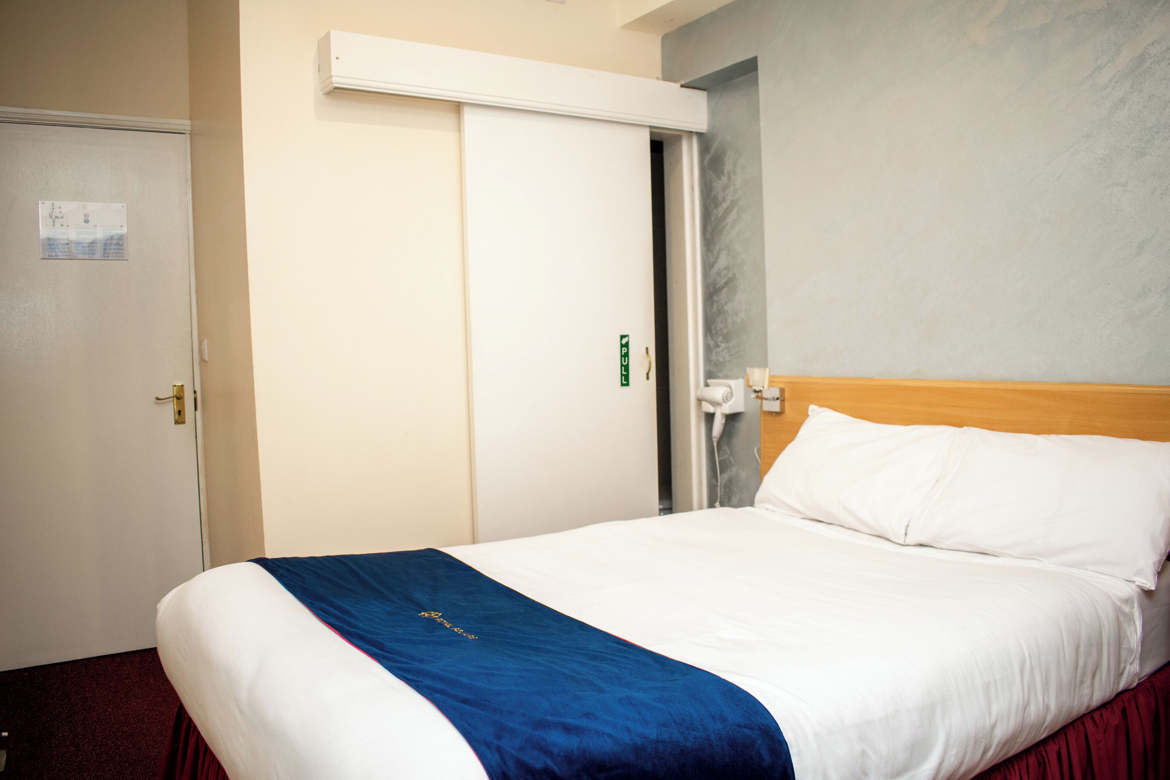 Royal Square Hotel - NEC and Birmingham Airport Royal Square Hotel - NEC and Birmingham Airport