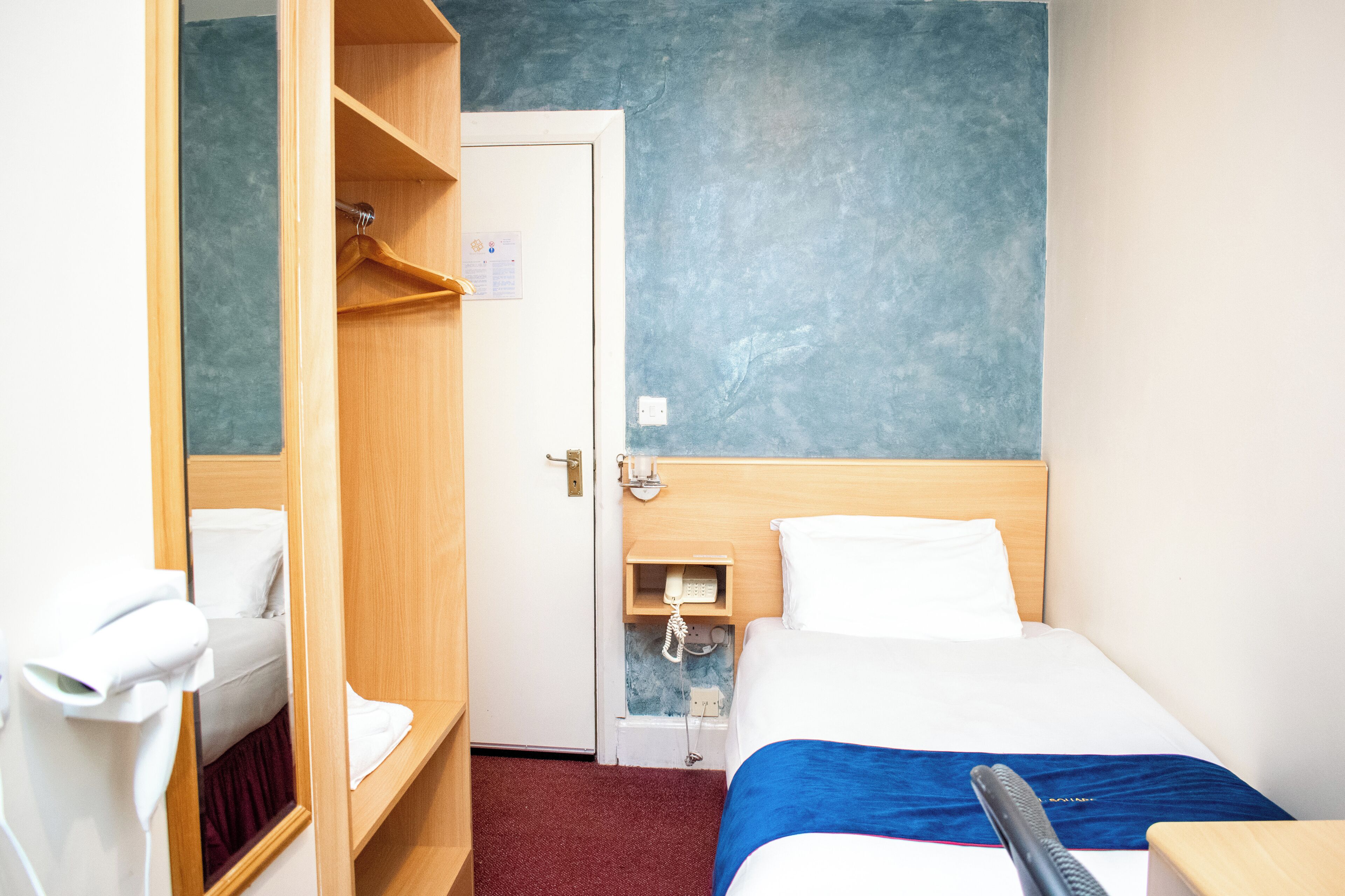 Royal Square Hotel - NEC and Birmingham Airport Royal Square Hotel - NEC and Birmingham Airport