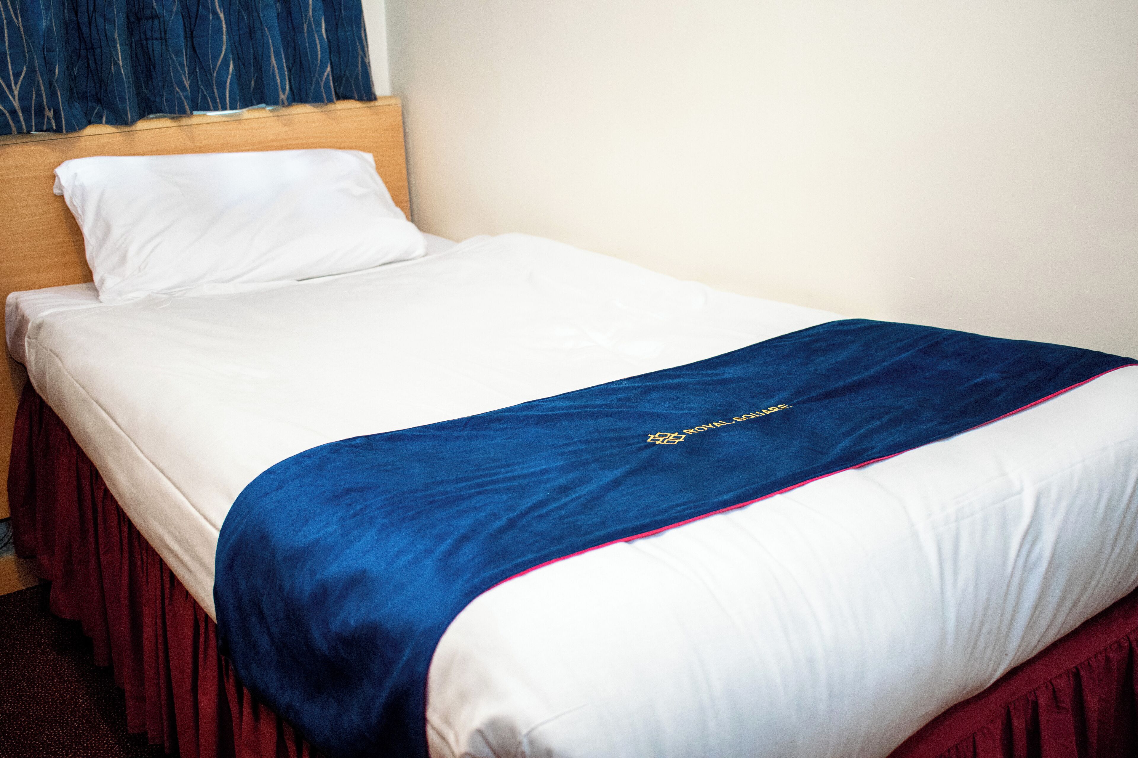 Royal Square Hotel - NEC and Birmingham Airport Royal Square Hotel - NEC and Birmingham Airport