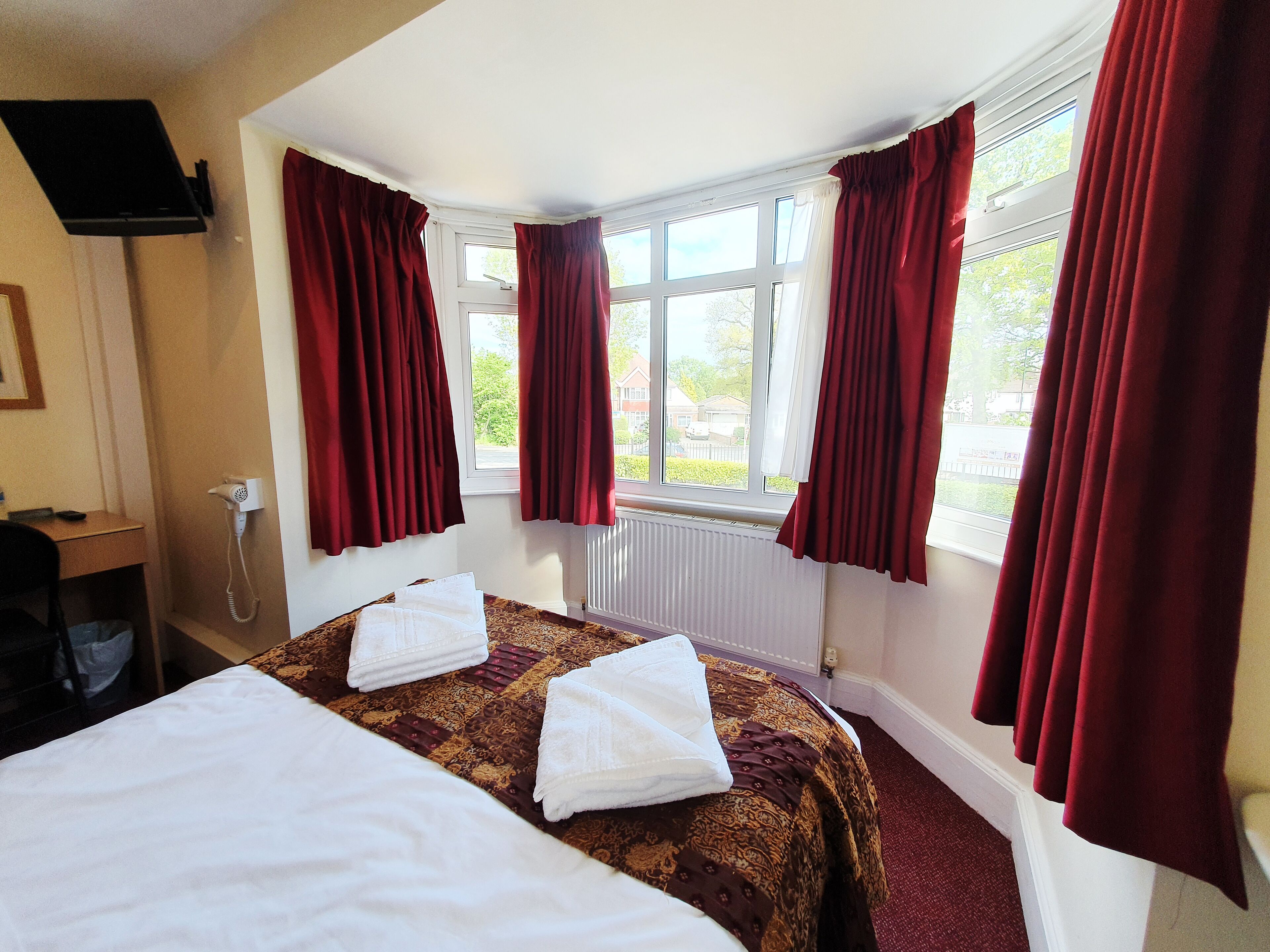 Royal Square Hotel - NEC and Birmingham Airport Royal Square Hotel - NEC and Birmingham Airport