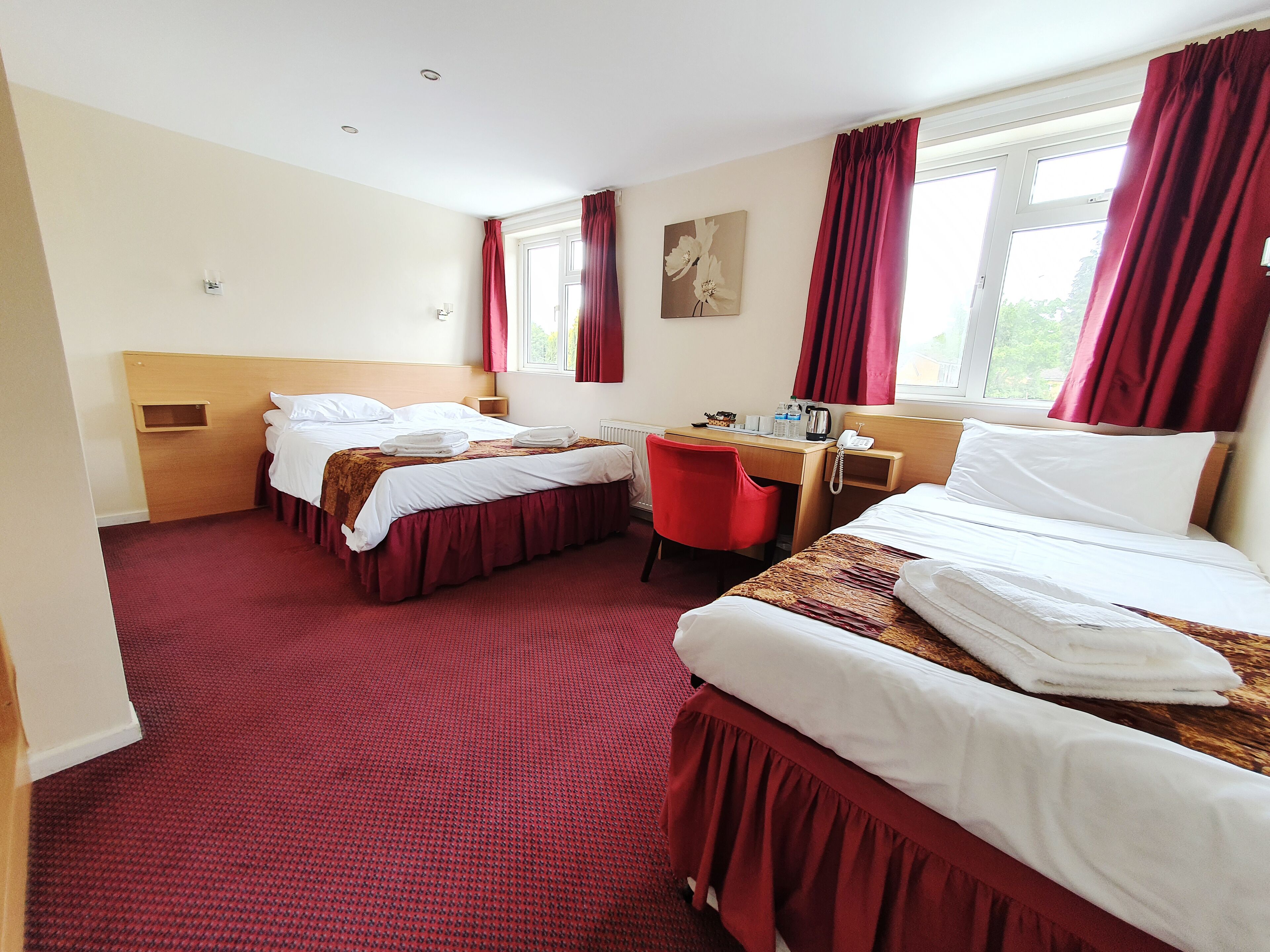 Royal Square Hotel - NEC and Birmingham Airport Royal Square Hotel - NEC and Birmingham Airport