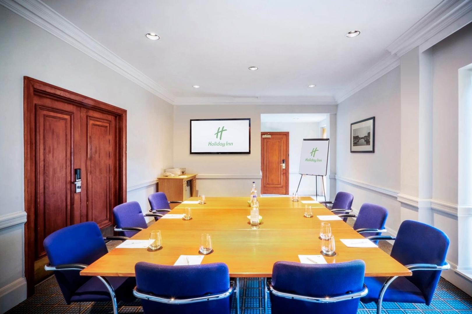 Holiday Inn Hull Marina