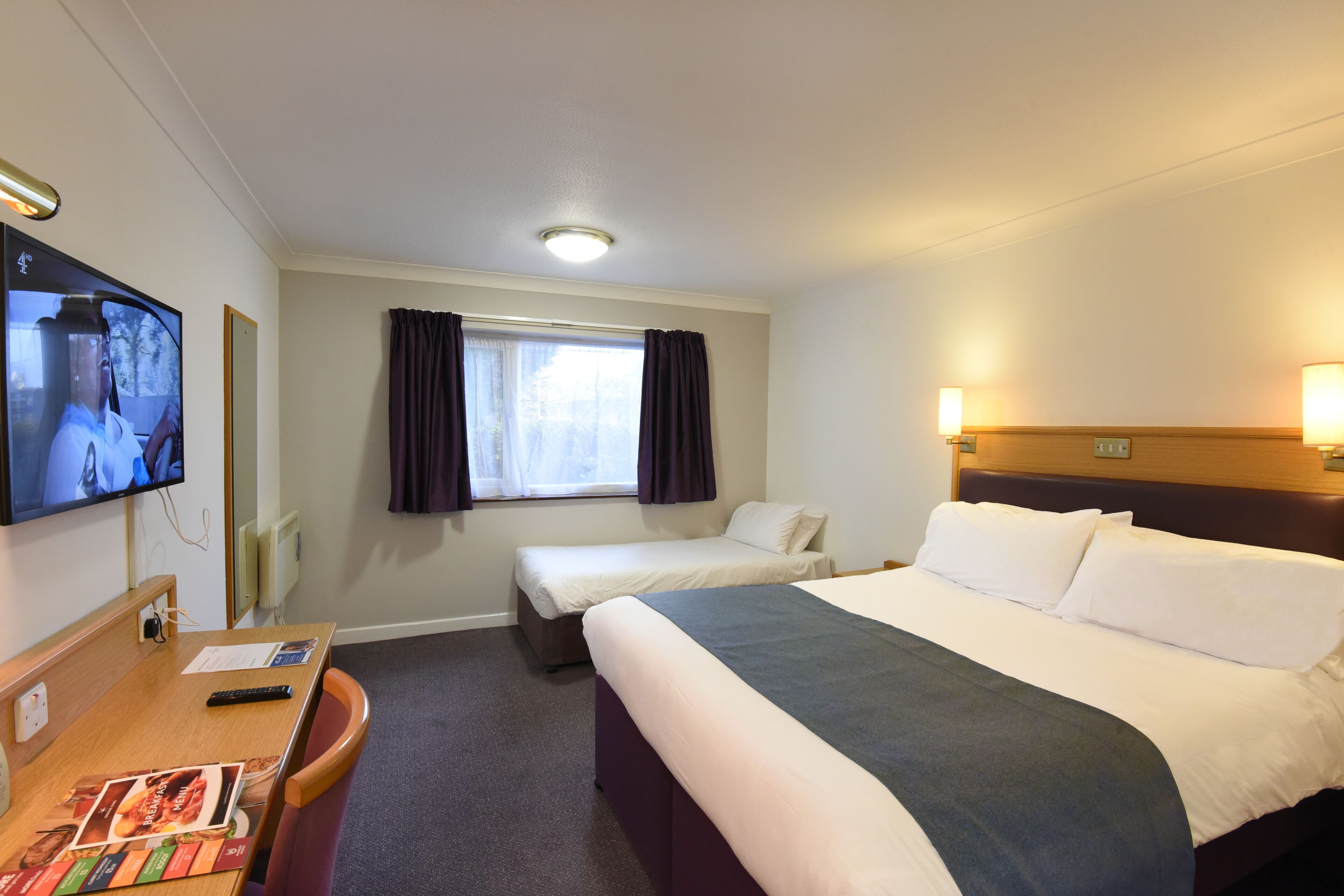 The Royal Oak by Greene King inns