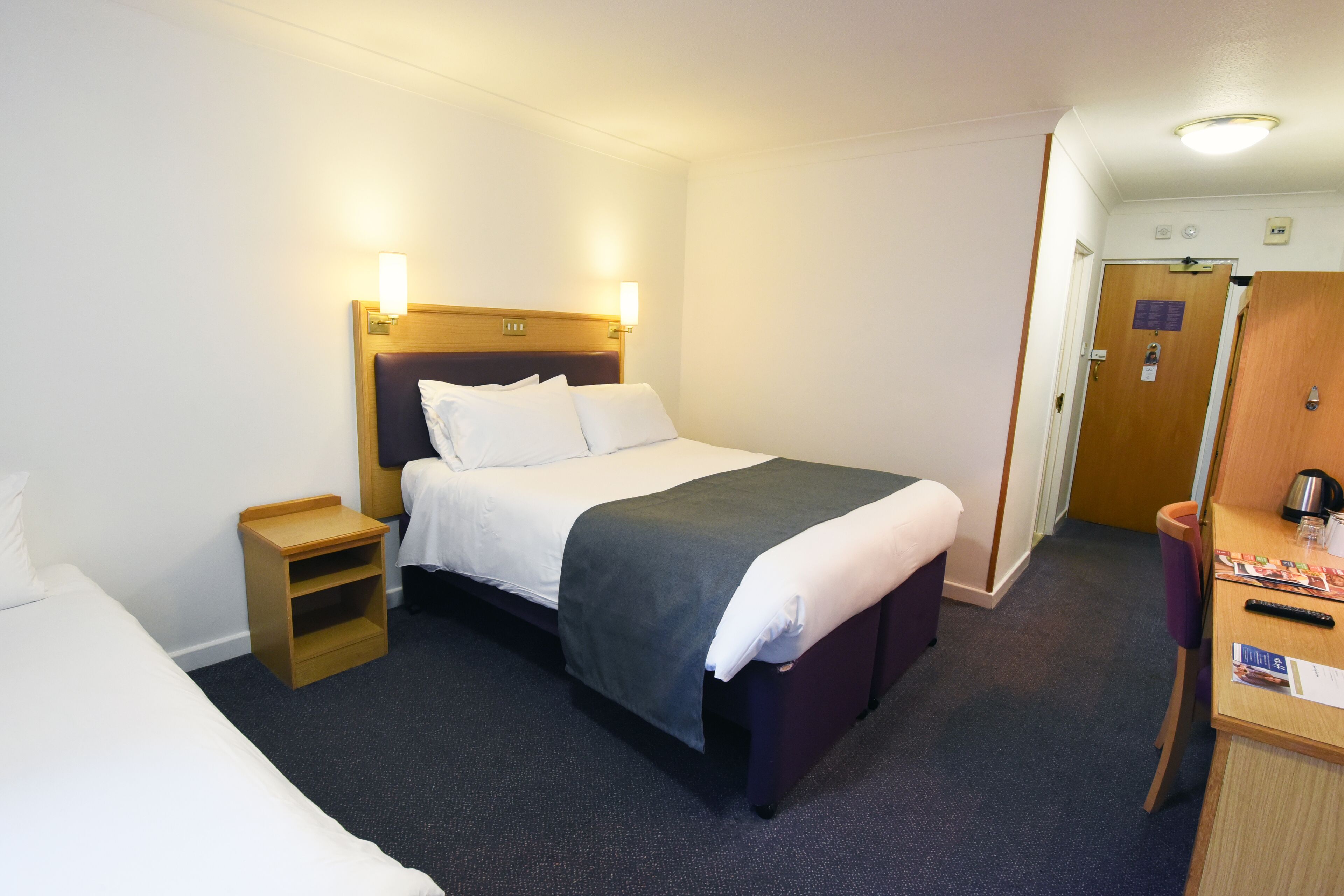 The Royal Oak by Greene King inns