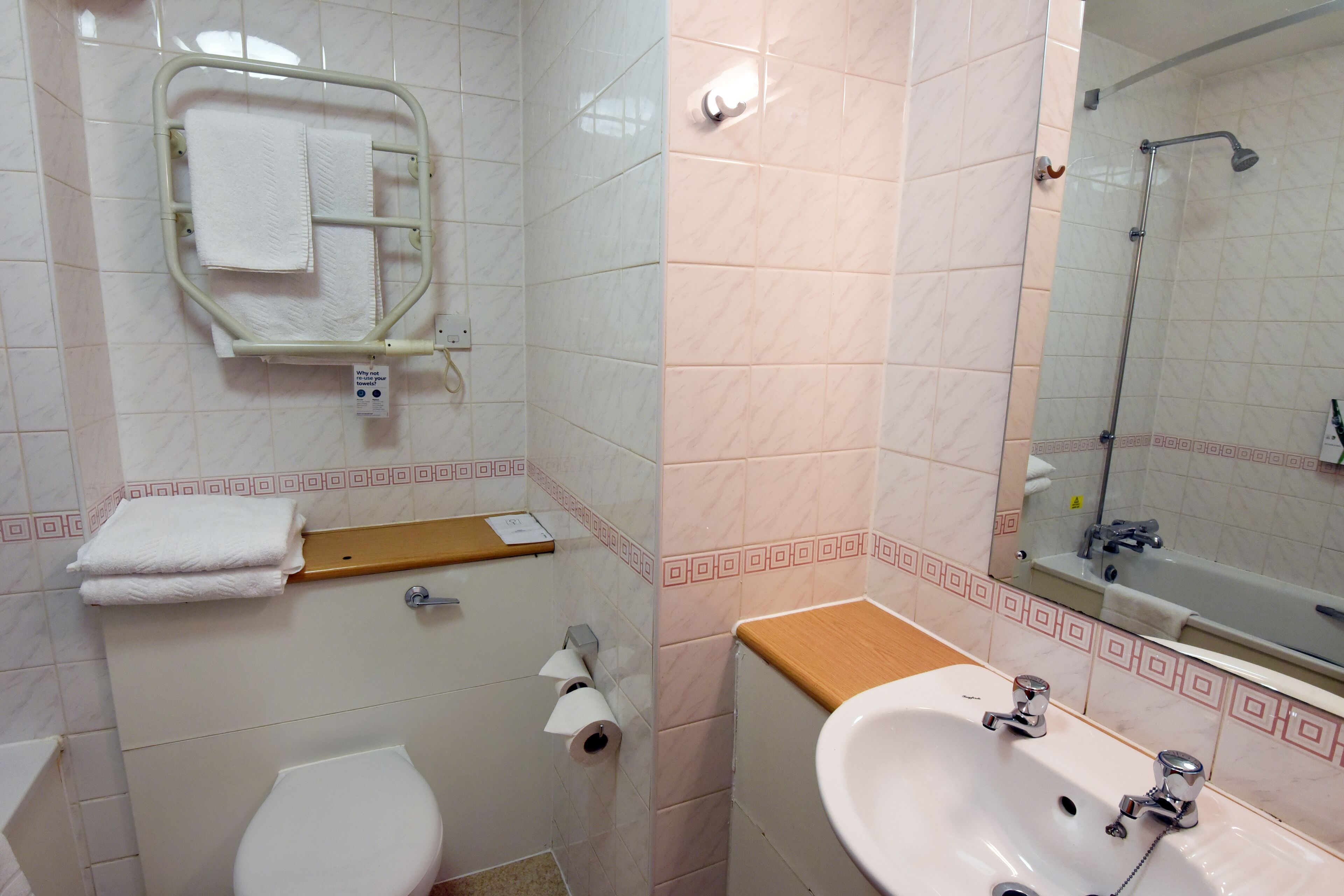 The Royal Oak by Greene King inns