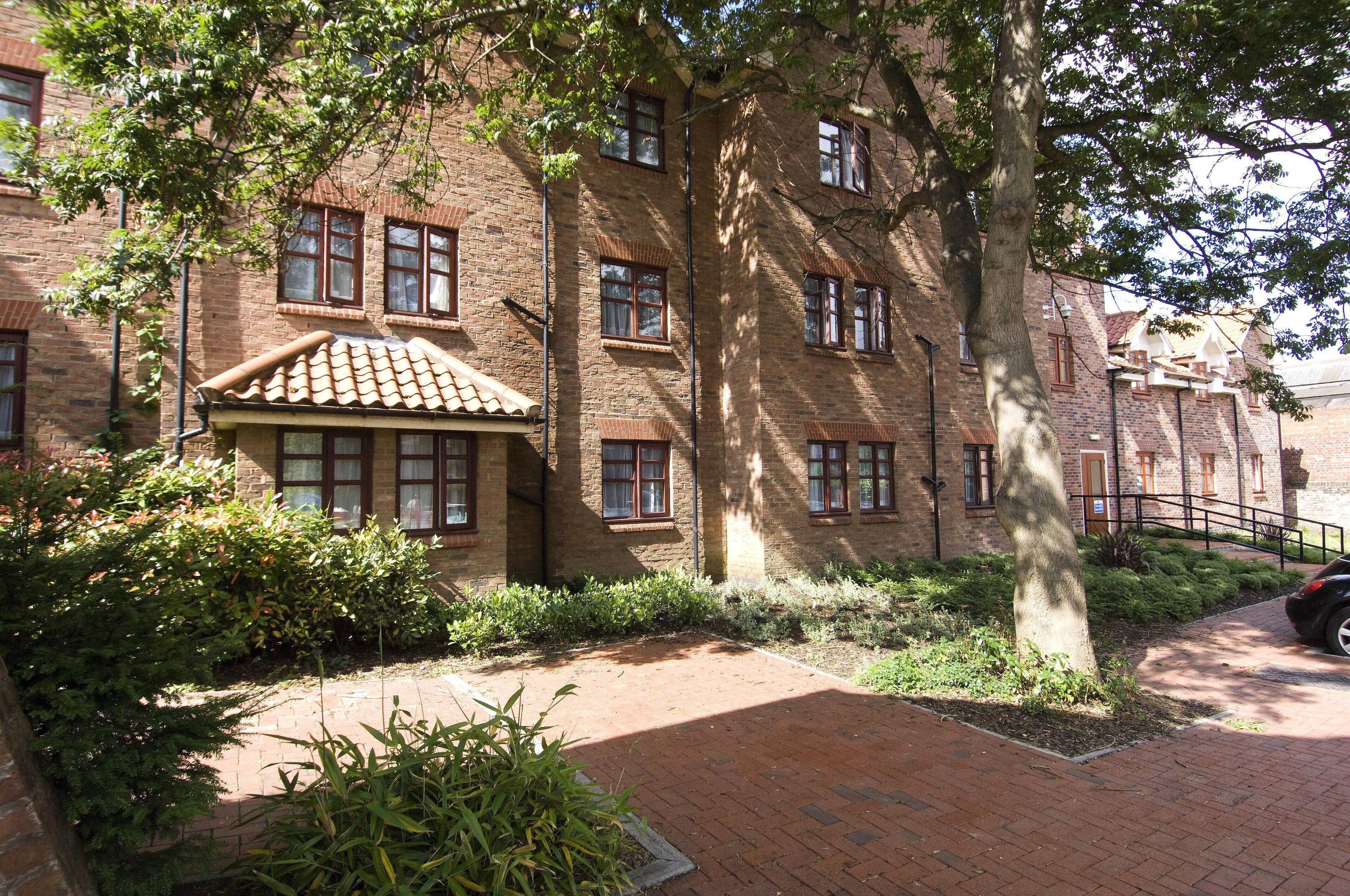 Premier Inn York City (Blossom St North) Hotel