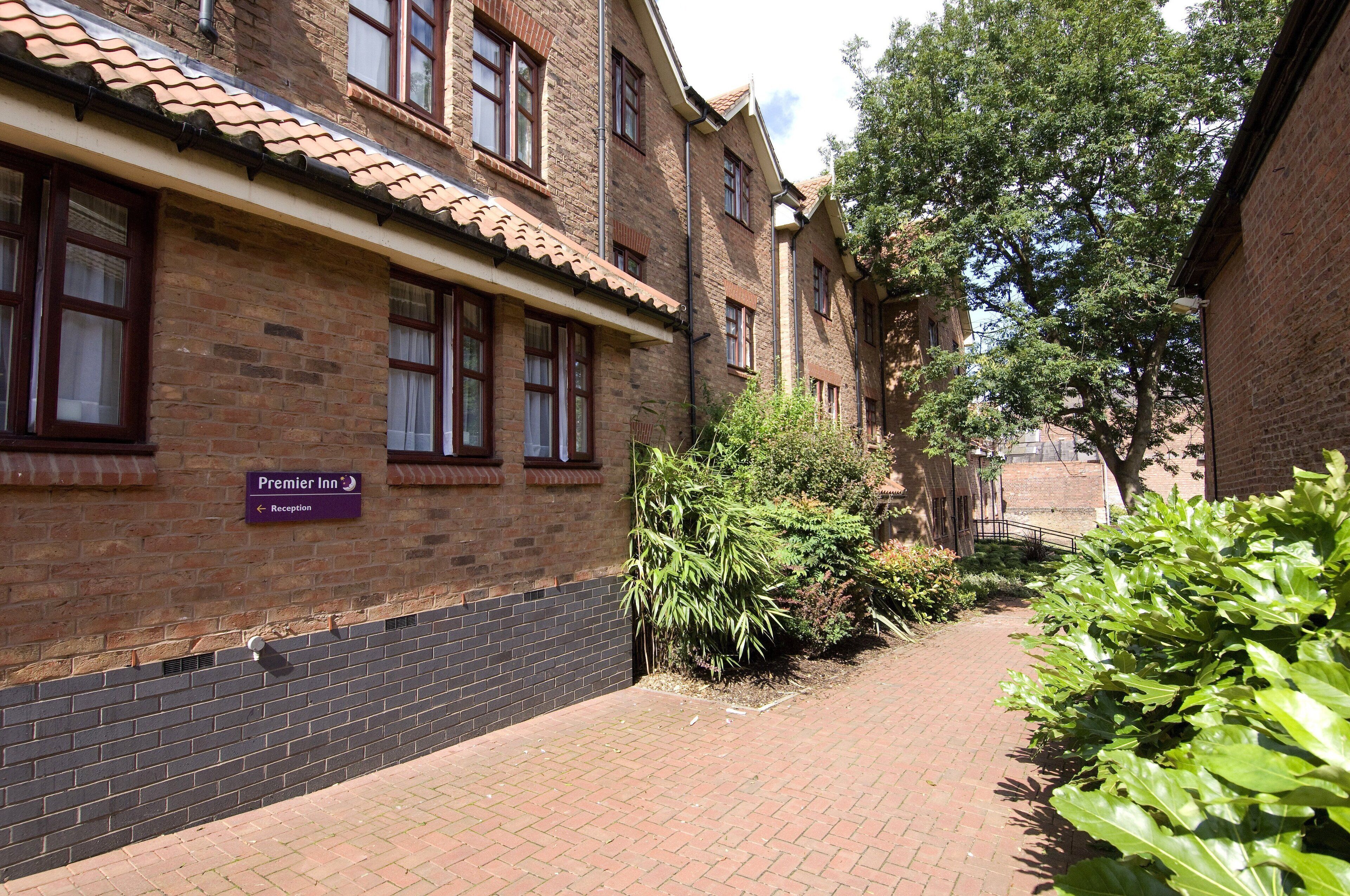 Premier Inn York City (Blossom St North) Hotel